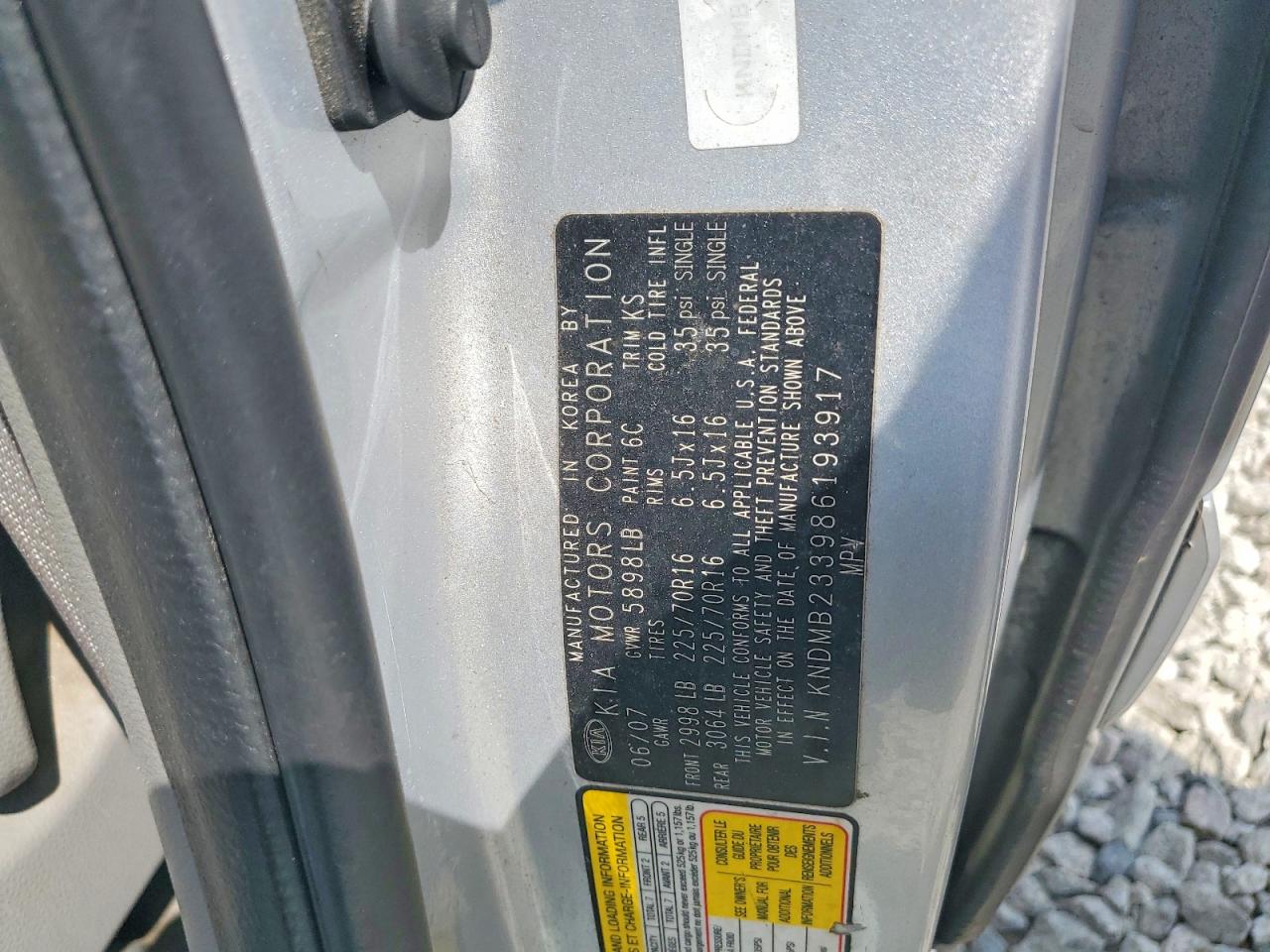 2008 Kia Sedona Lx Silver vin: KNDMB233986193917