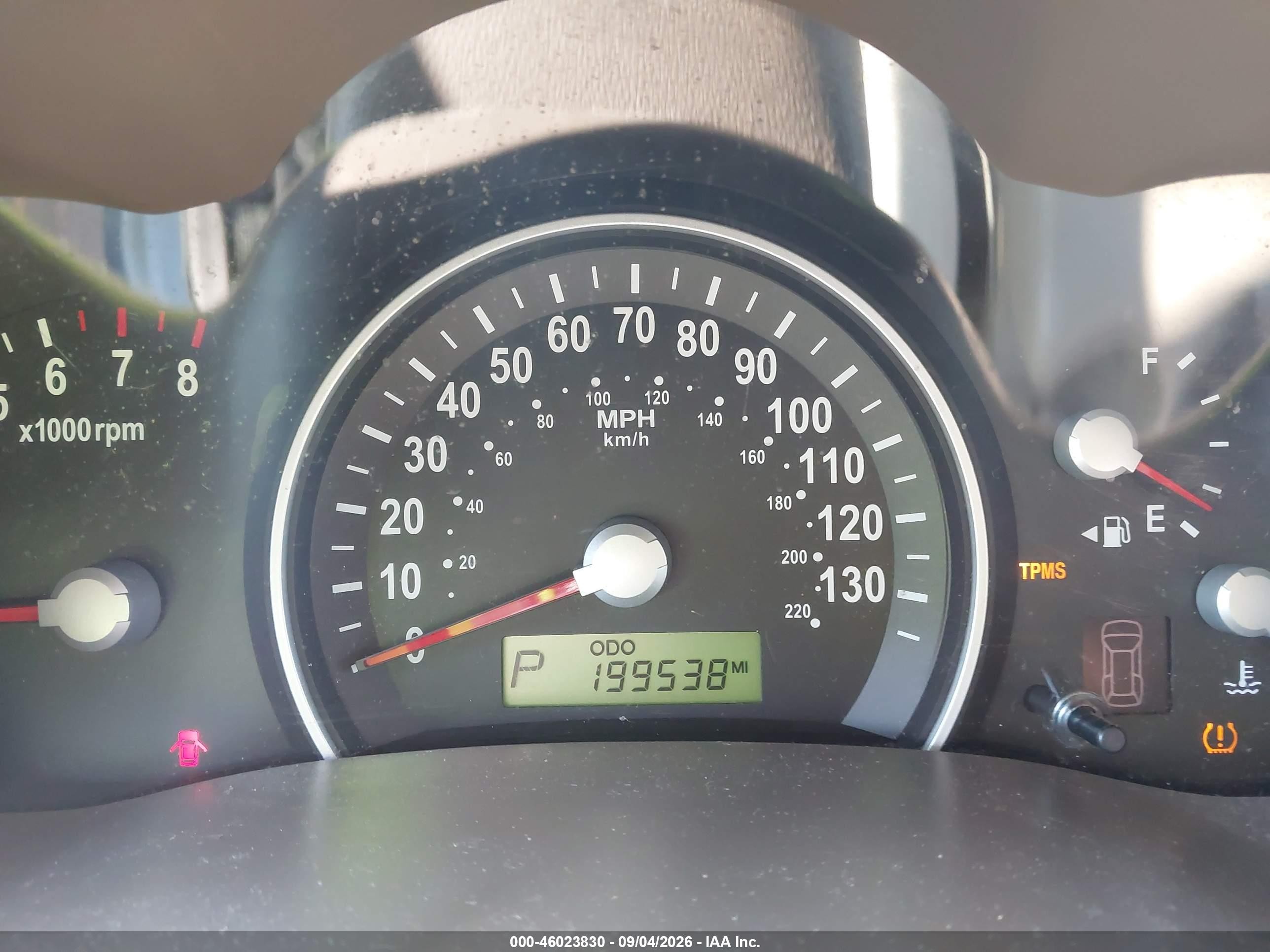 2009 Kia Sedona Lx Gold vin: KNDMB233996271405
