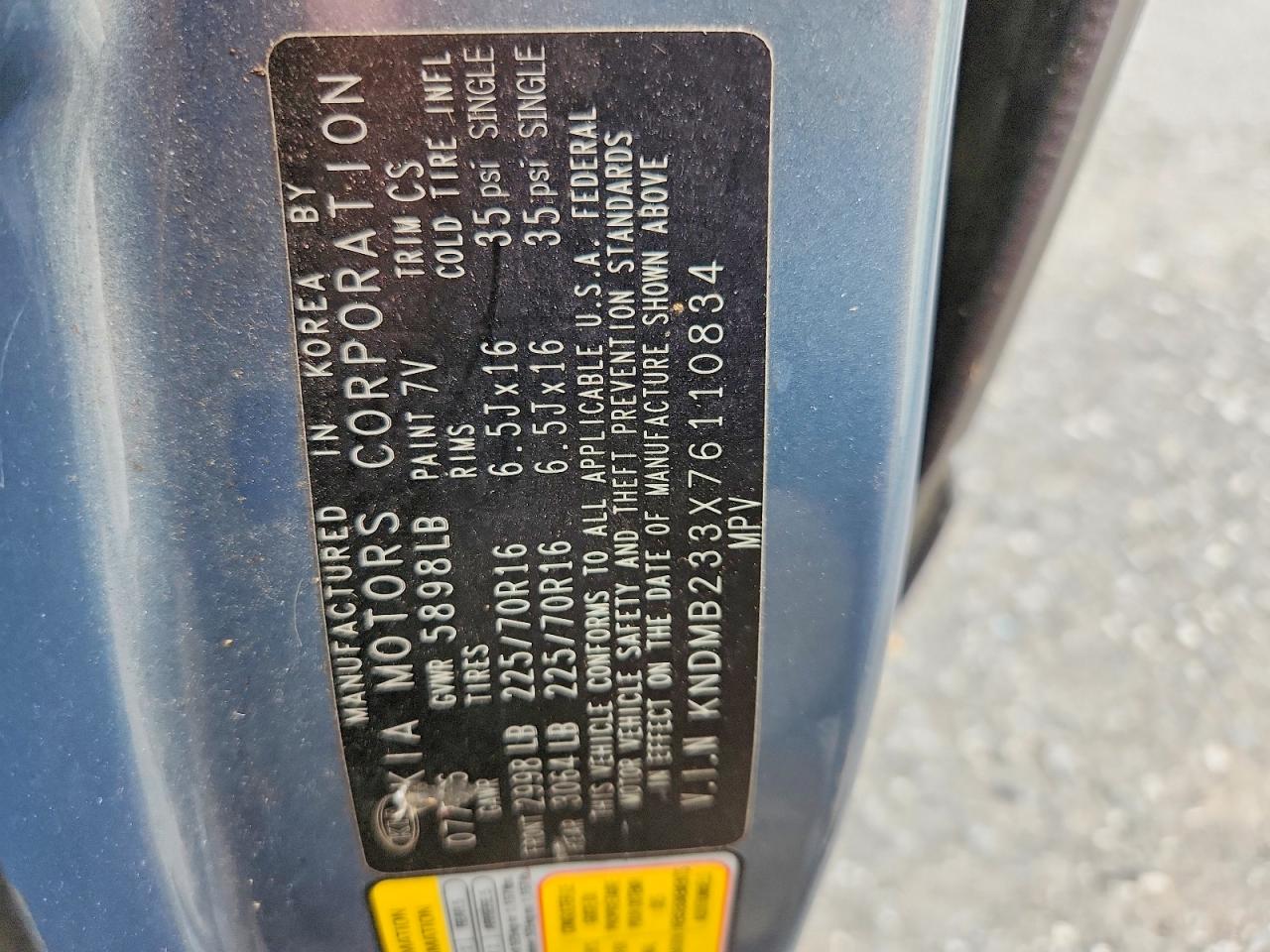 2007 Kia Sedona Base Blue vin: KNDMB233X76110834