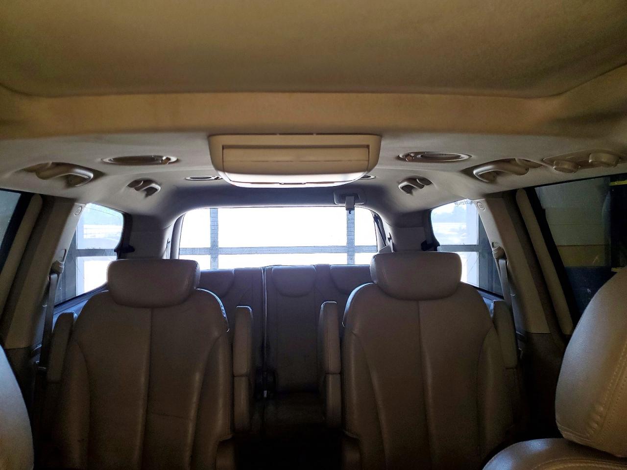 2007 Kia Sedona Base White vin: KNDMB233X76122787