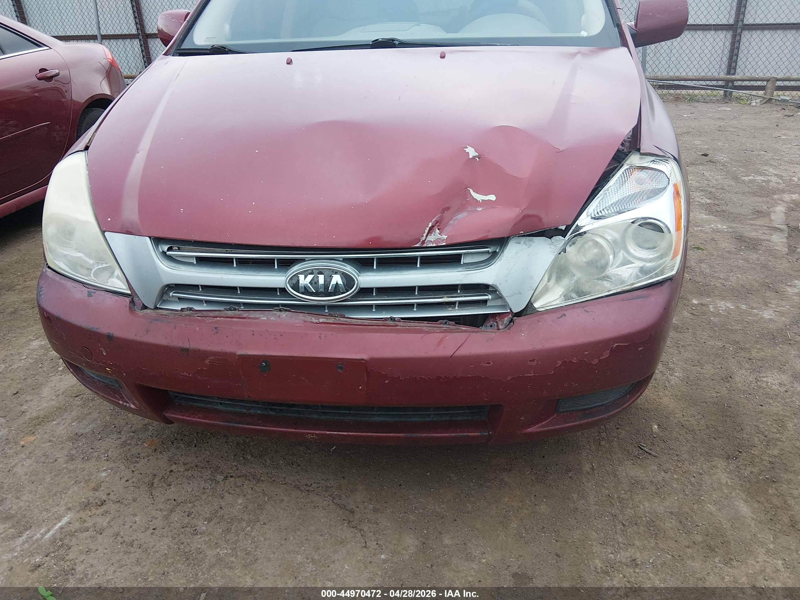 2008 Kia Sedona Lx Red vin: KNDMB233X86246124