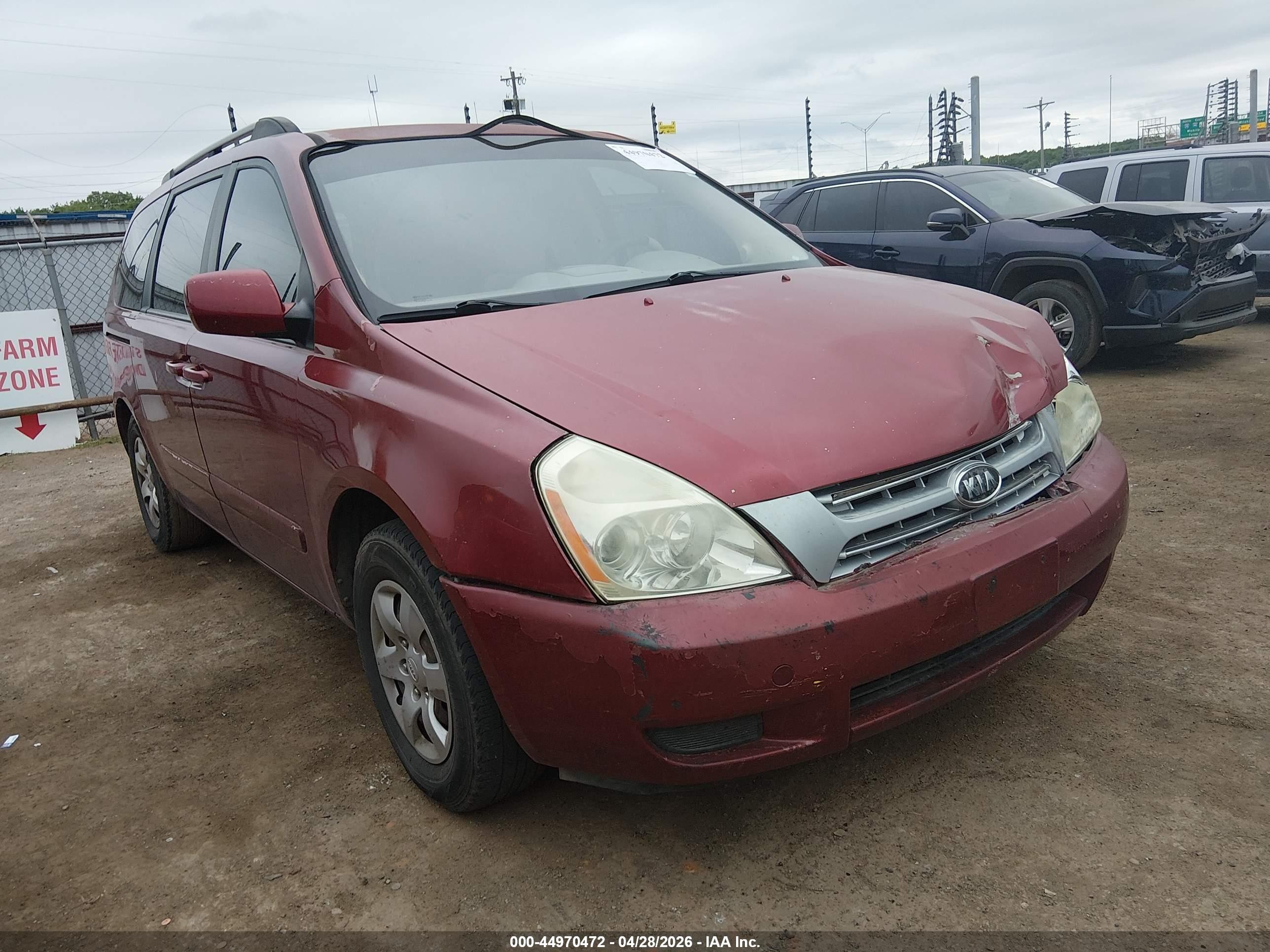 2008 Kia Sedona Lx Red vin: KNDMB233X86246124