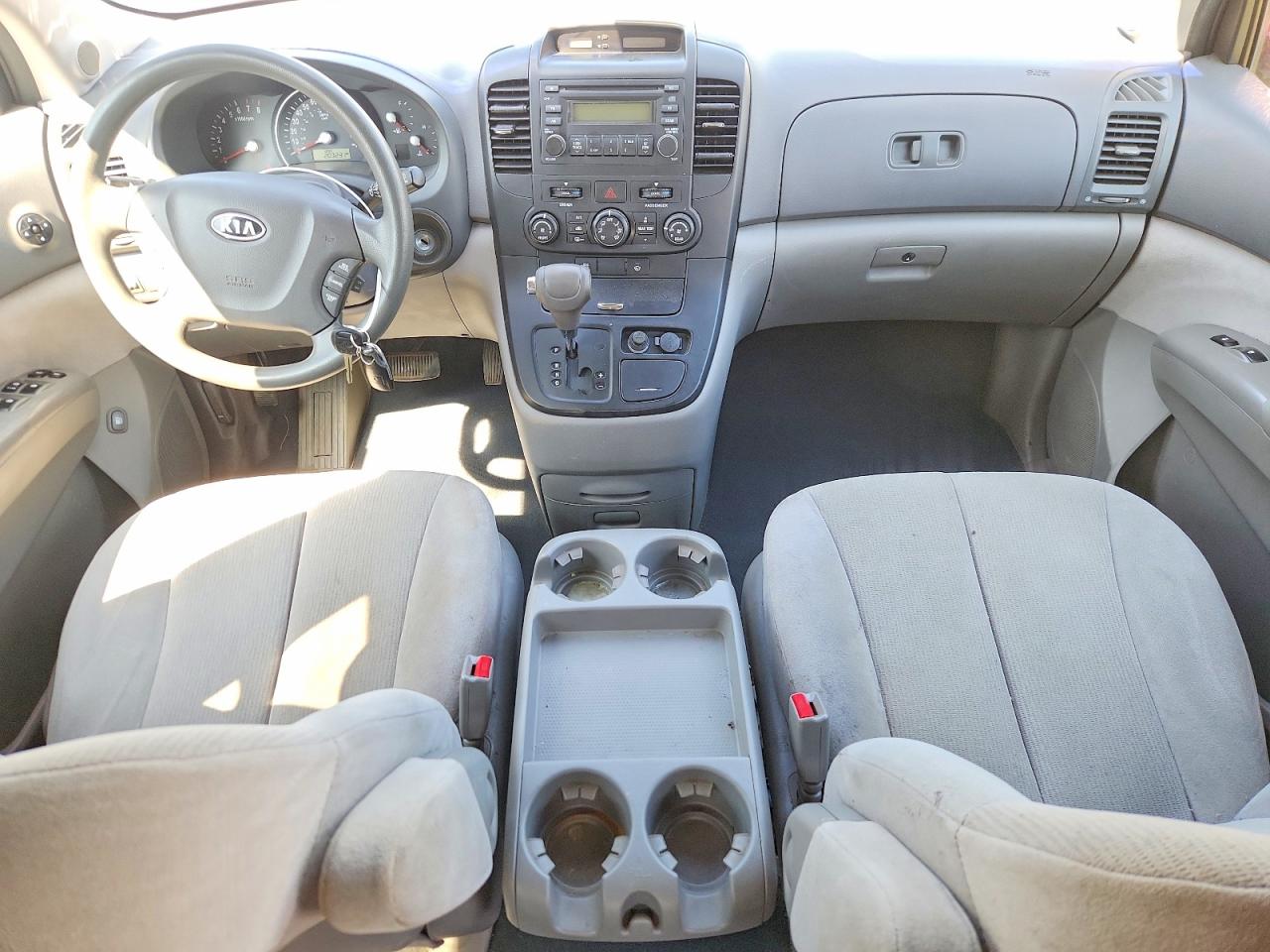 2008 Kia Sedona Lx Maroon vin: KNDMB233X86266311