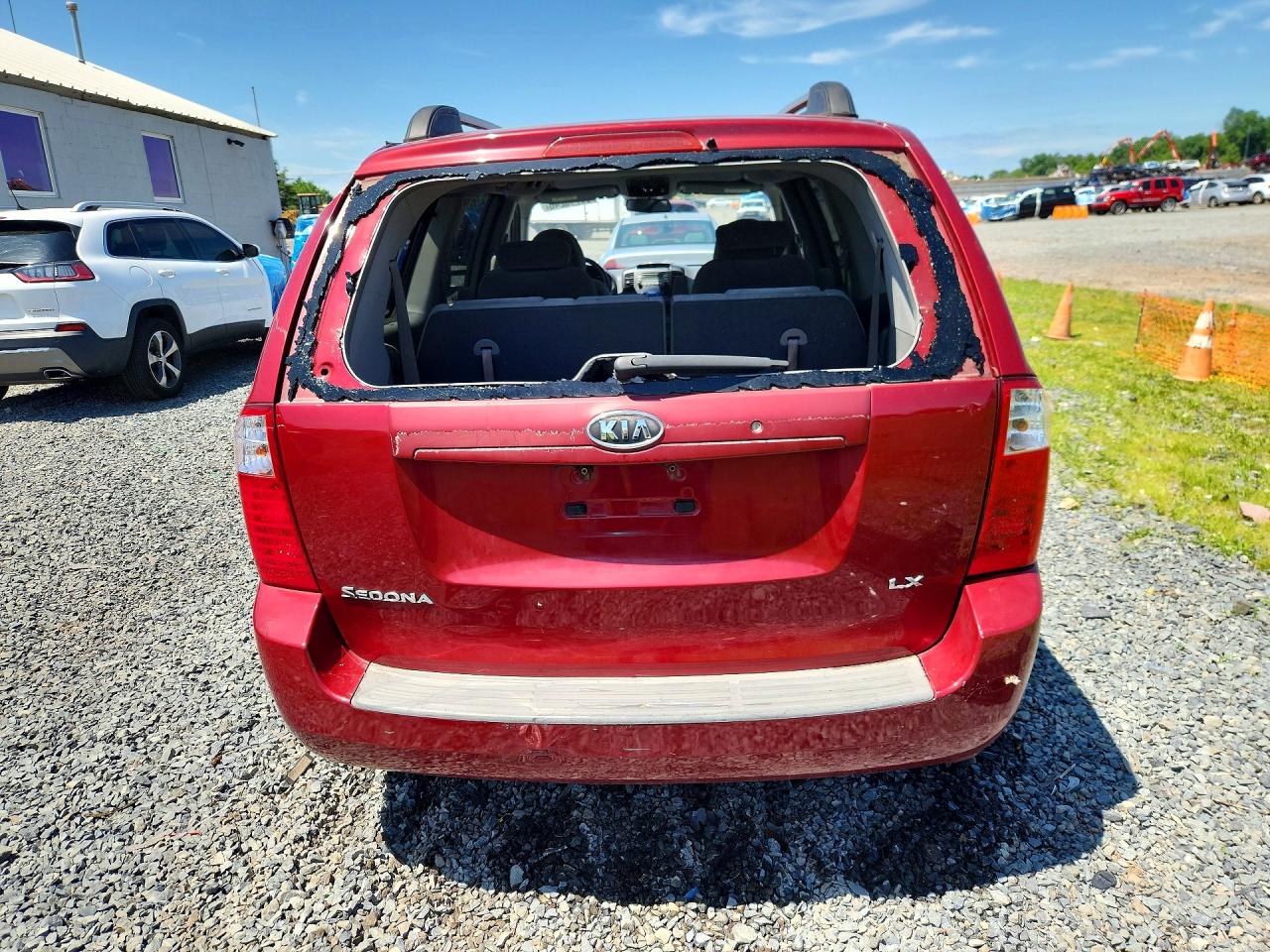 2008 Kia Sedona Lx Maroon vin: KNDMB233X86266311