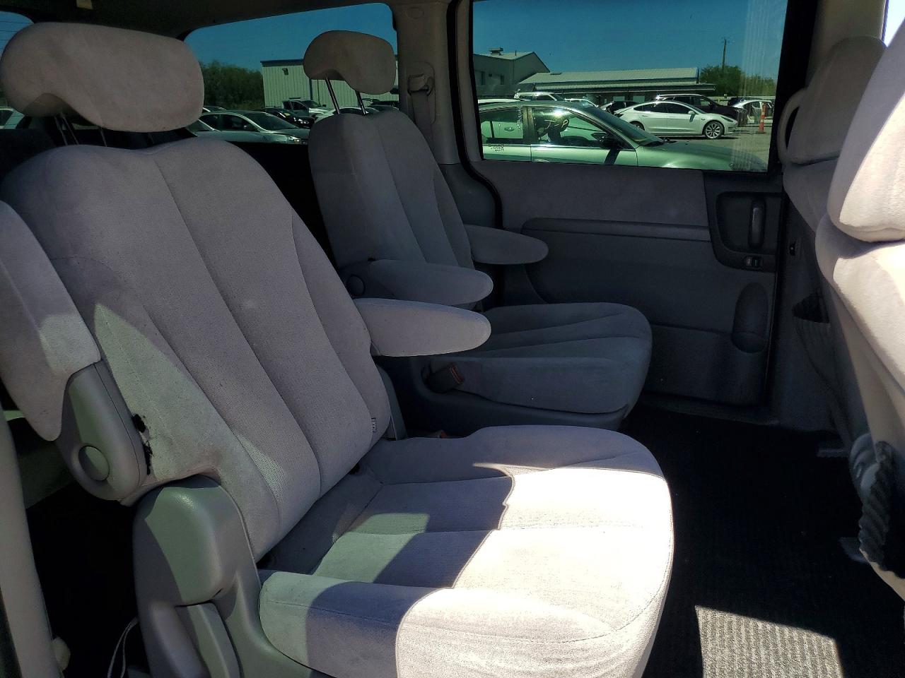 2009 Kia Sedona Lx Синий vin: KNDMB233X96278573