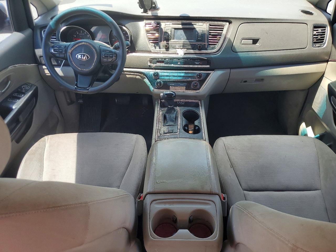2015 Kia Sedona Lx Silver vin: KNDMB5C10F6038637