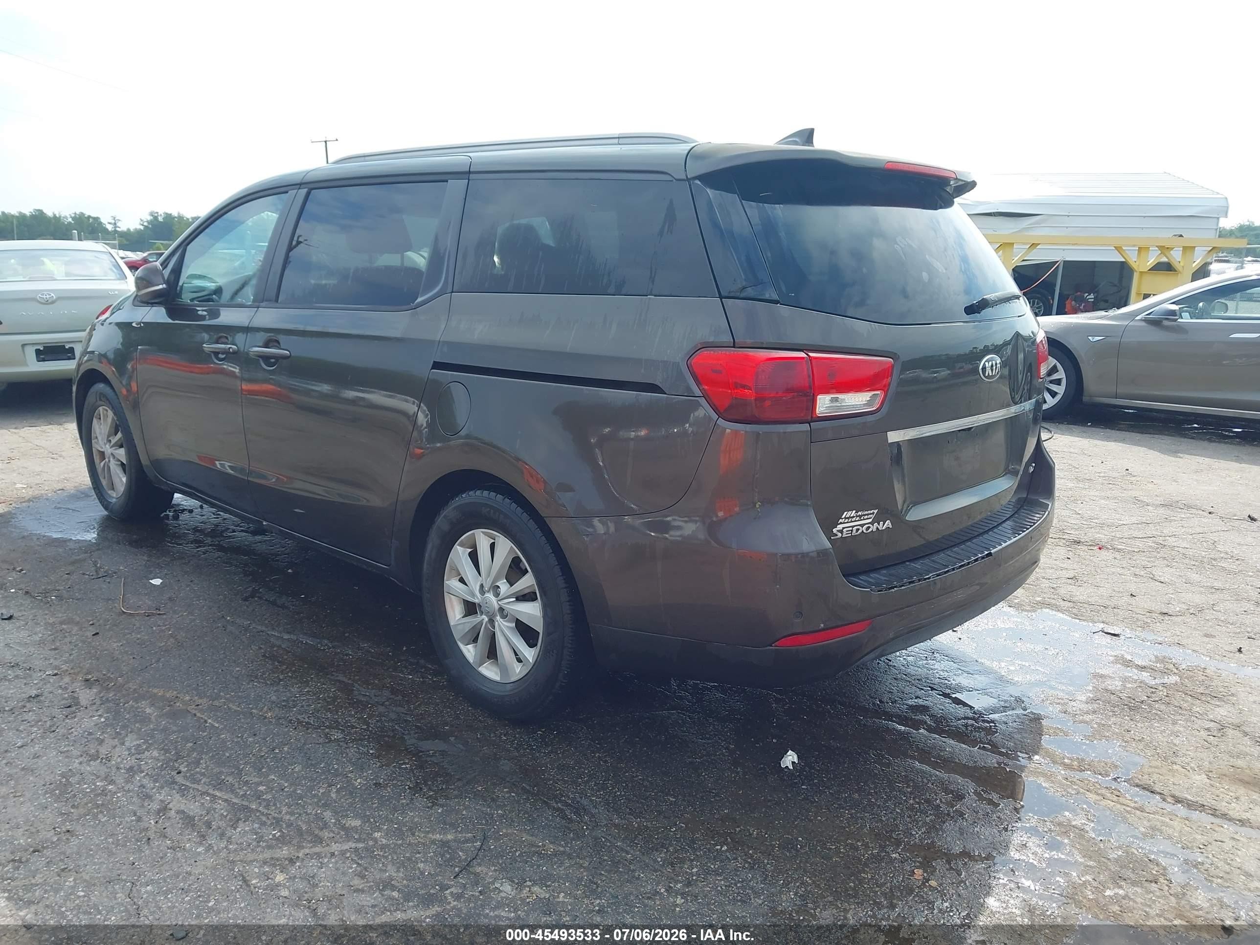 2015 Kia Sedona Lx Brown vin: KNDMB5C10F6038704