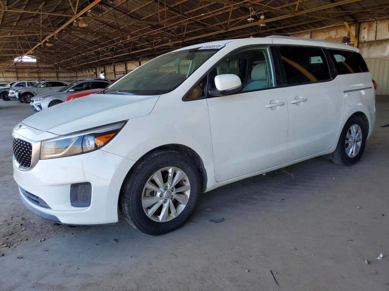 2015 Kia Sedona Lx White vin: KNDMB5C10F6045247
