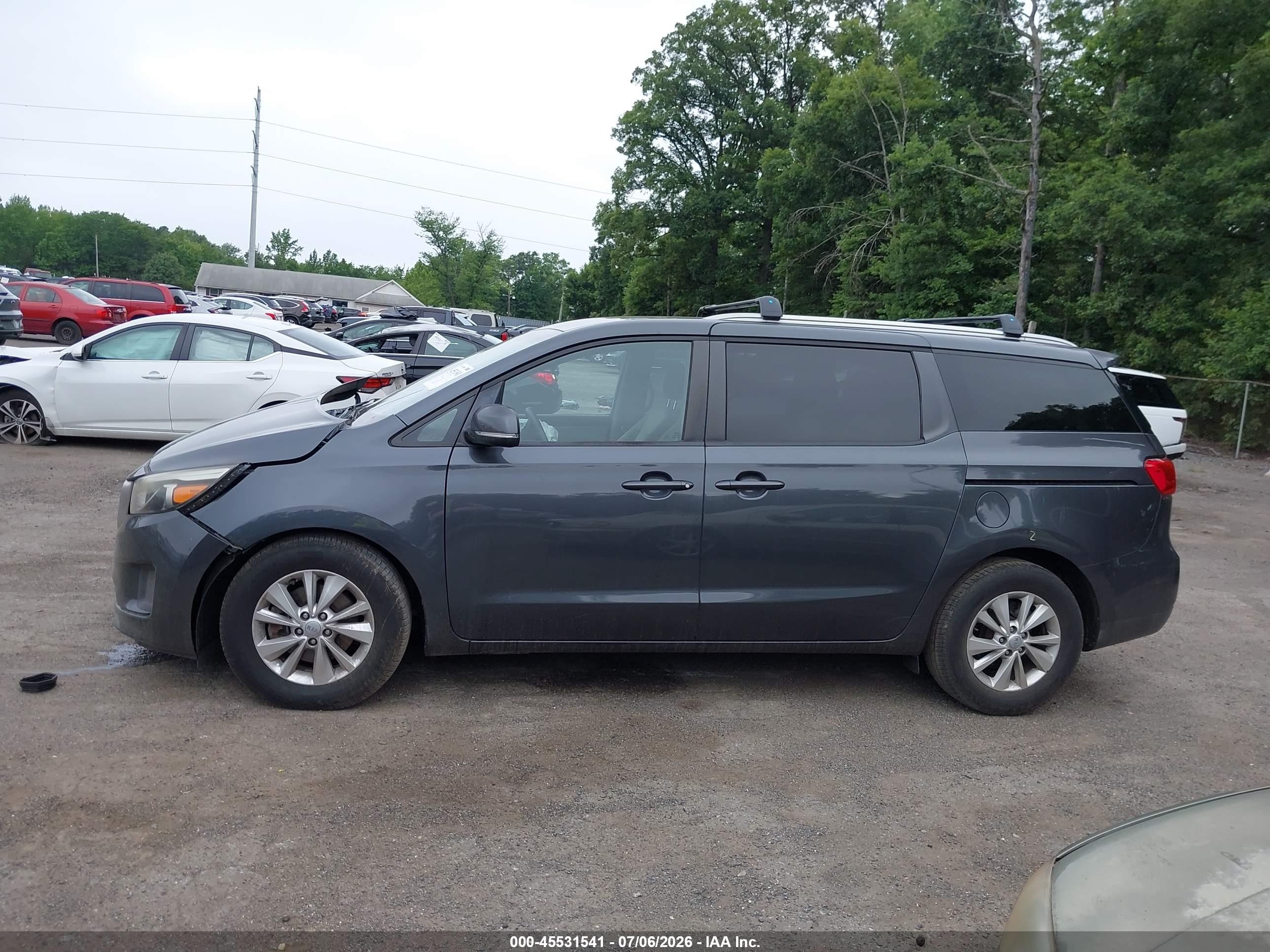2015 Kia Sedona Lx Gray vin: KNDMB5C10F6069290