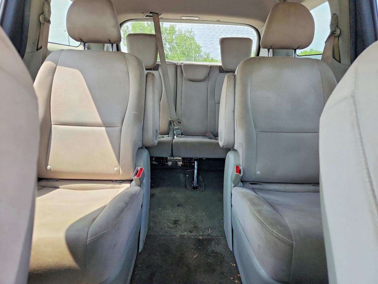 2015 Kia Sedona Lx Purple vin: KNDMB5C10F6072805