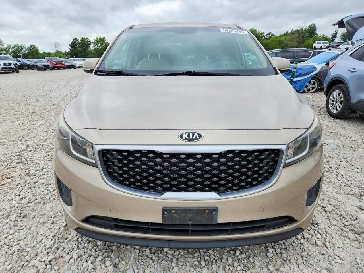 2016 Kia Sedona Lx Tan vin: KNDMB5C10G6098435