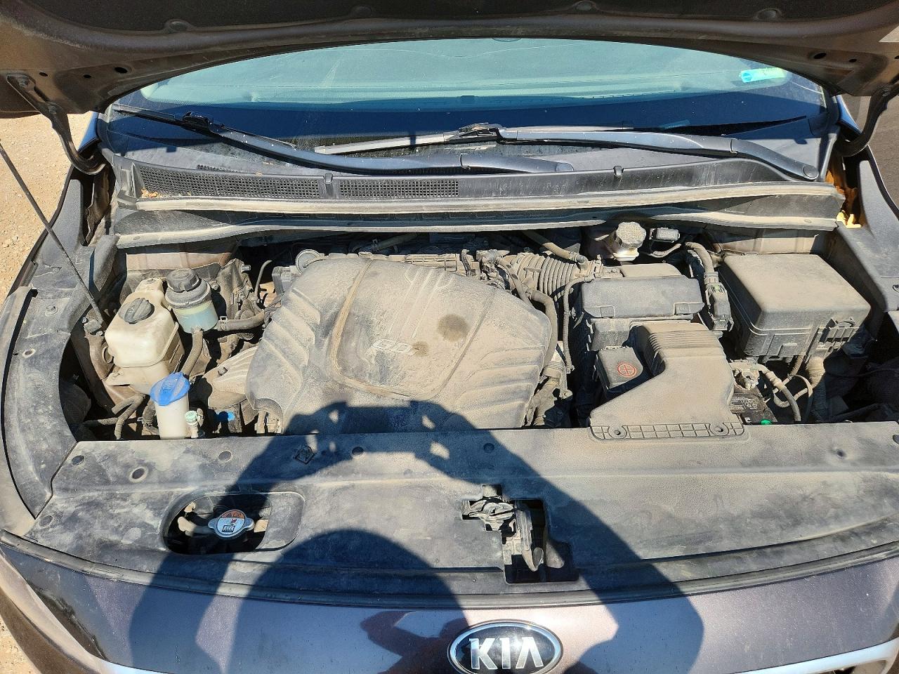 2015 Kia Sedona Lx Brown vin: KNDMB5C11F6015416