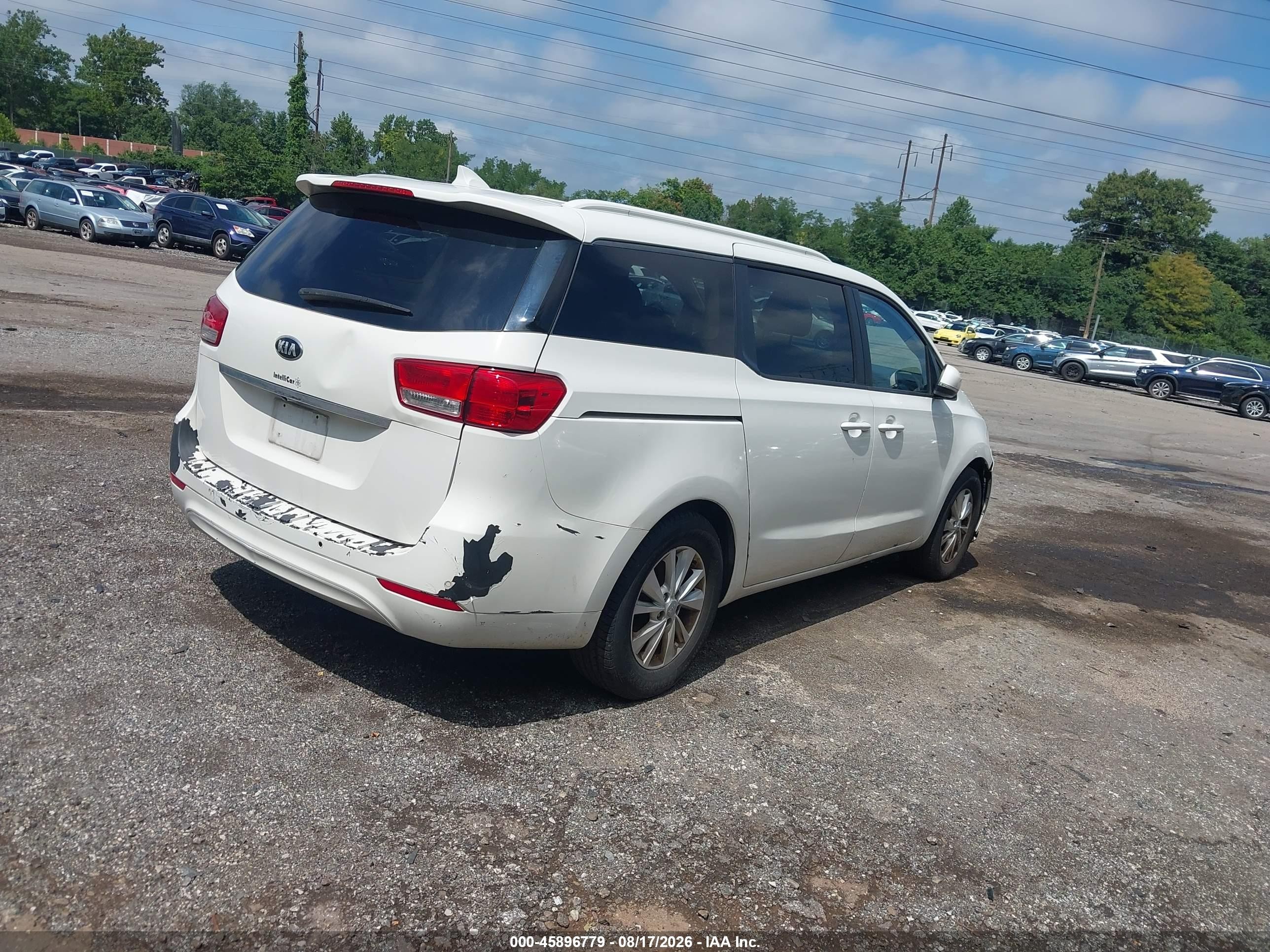2015 Kia Sedona Lx White vin: KNDMB5C11F6021605