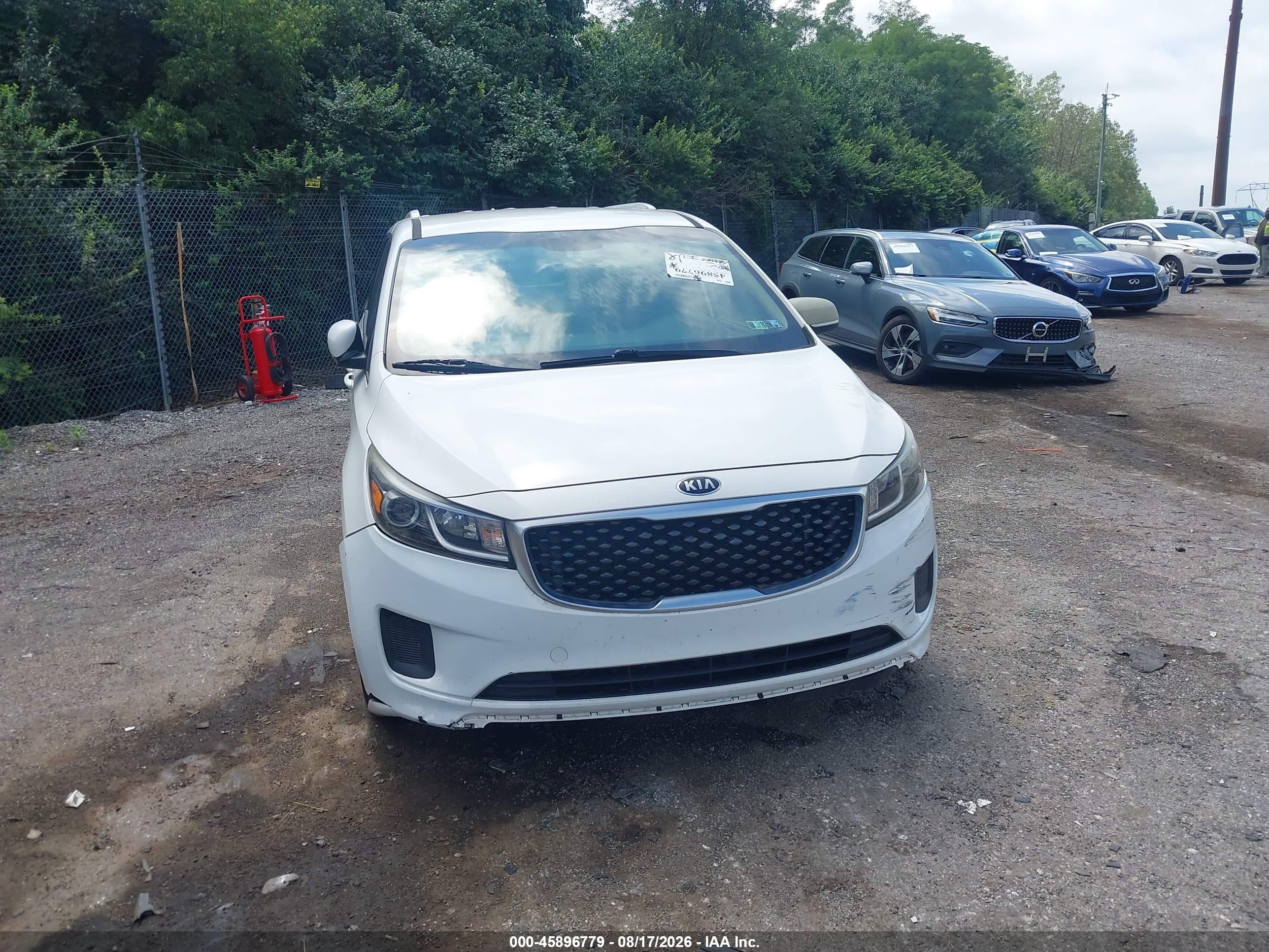 2015 Kia Sedona Lx White vin: KNDMB5C11F6021605