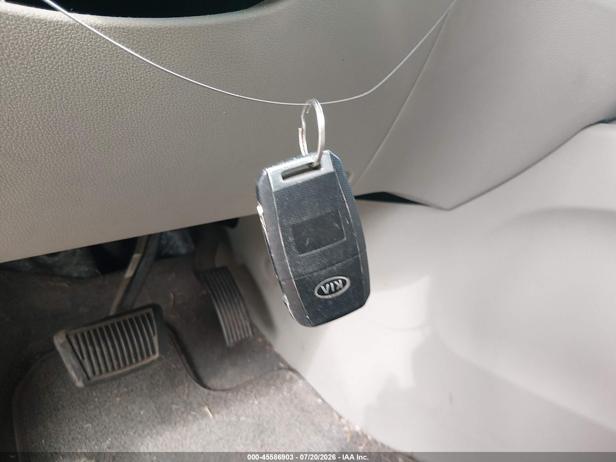 2015 Kia Sedona Lx Gray vin: KNDMB5C11F6073056