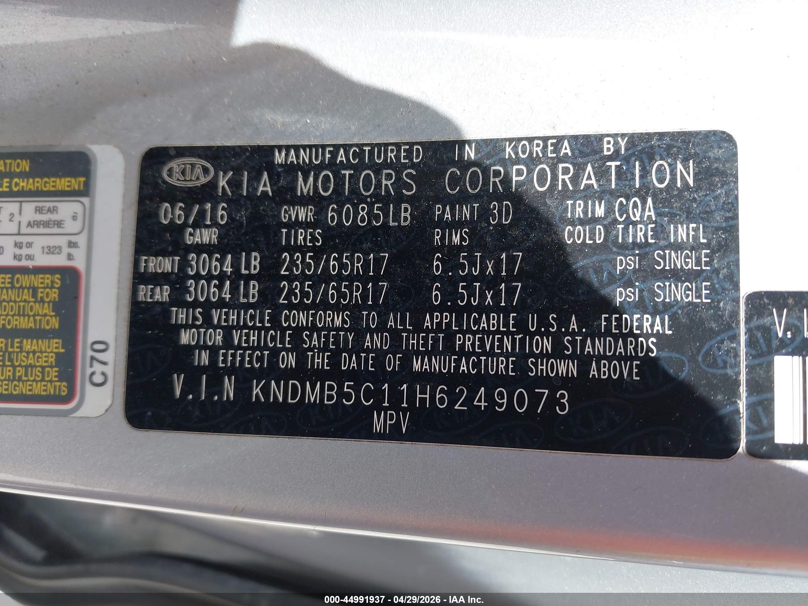 2017 Kia Sedona Lx Silver vin: KNDMB5C11H6249073