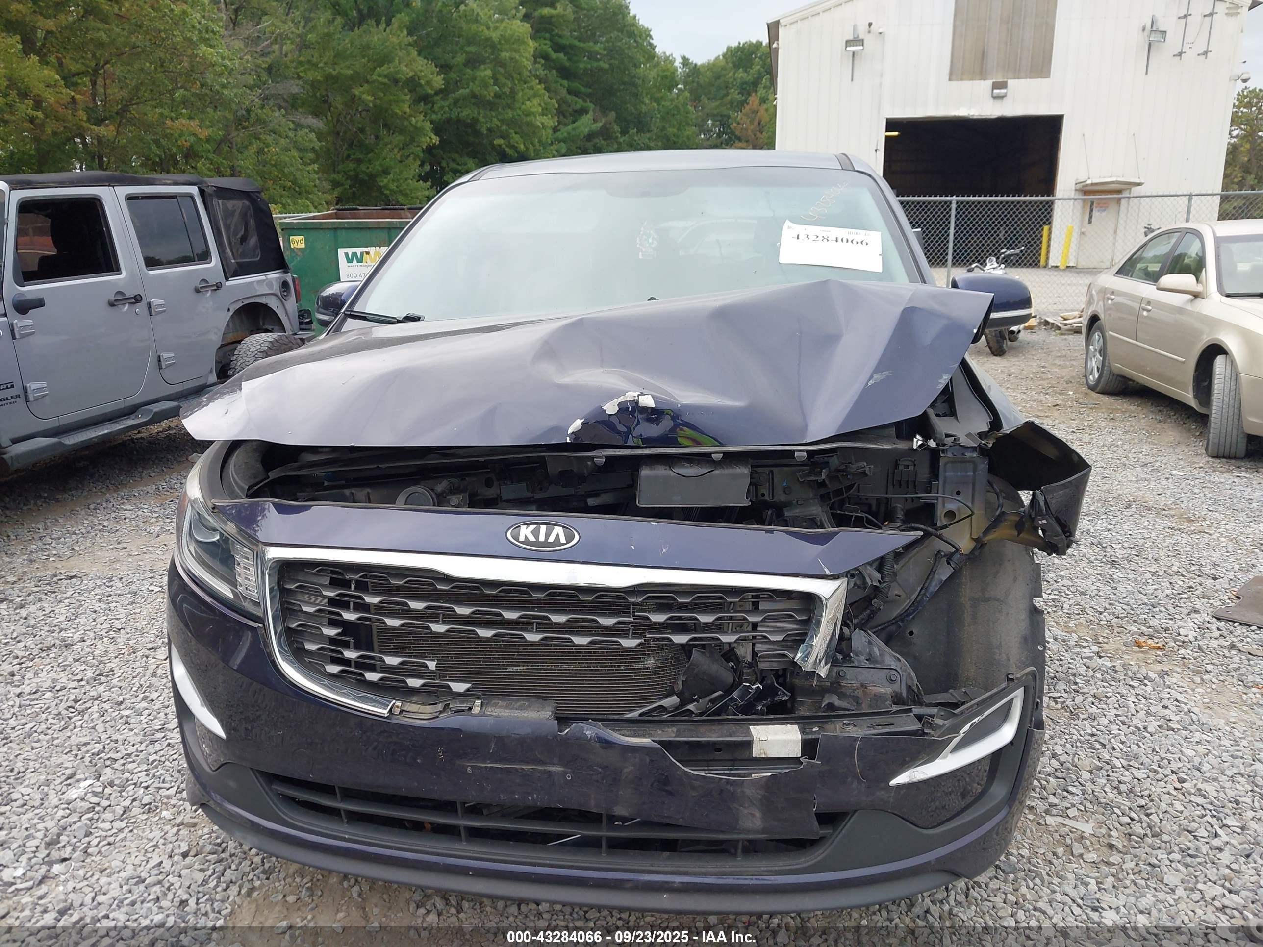 2020 Kia Sedona Lx Blue vin: KNDMB5C11L6619804