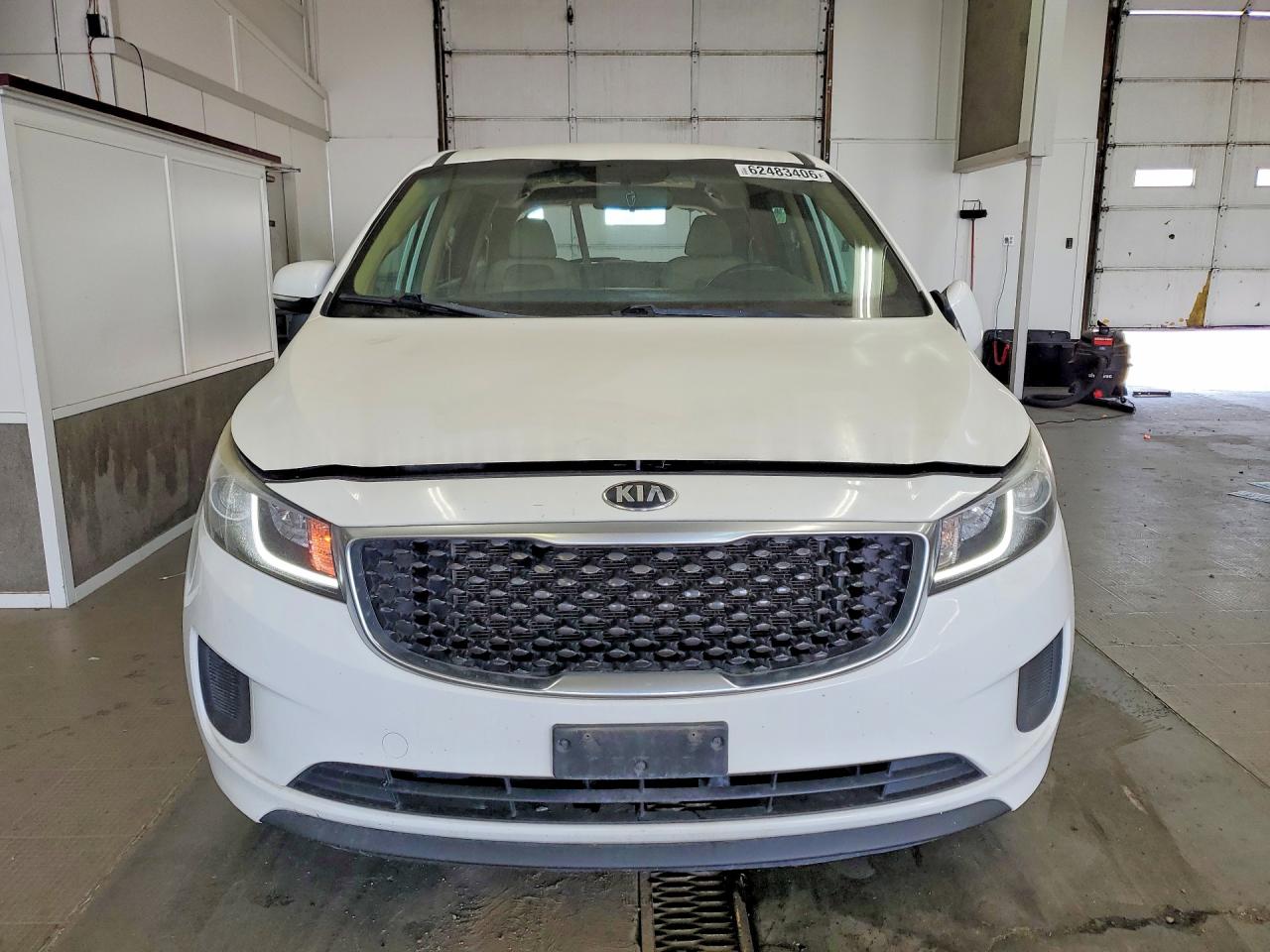 2015 Kia Sedona Lx White vin: KNDMB5C12F6058016