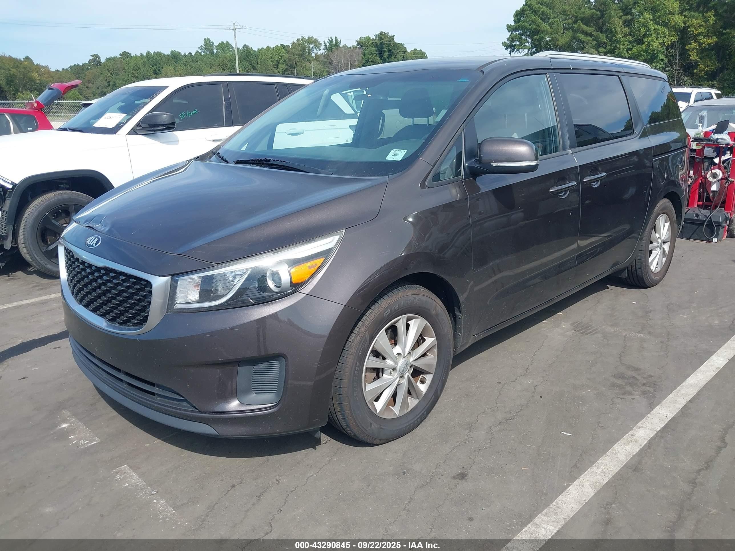 2015 Kia Sedona Lx Brown vin: KNDMB5C12F6066438