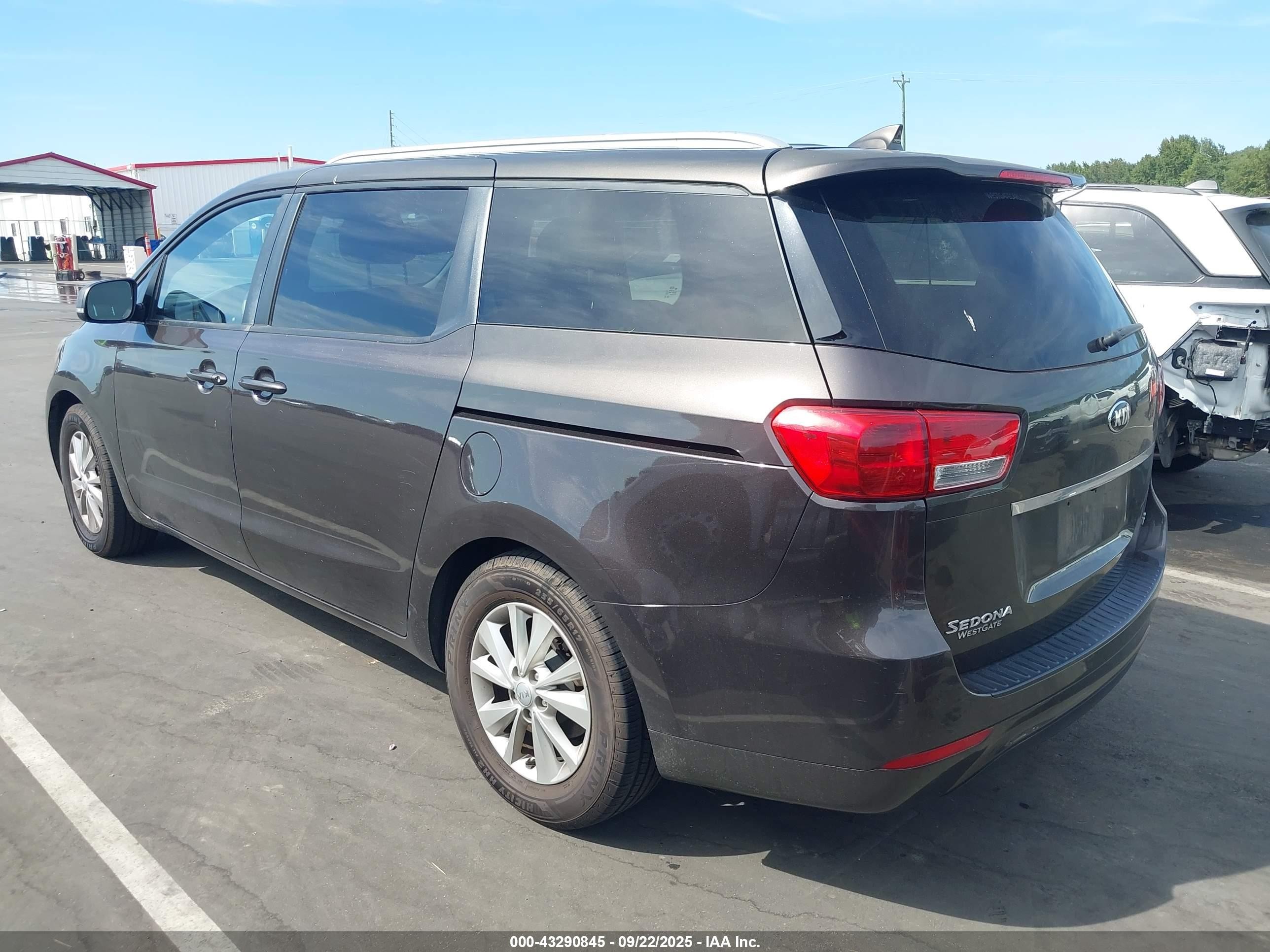 2015 Kia Sedona Lx Brown vin: KNDMB5C12F6066438