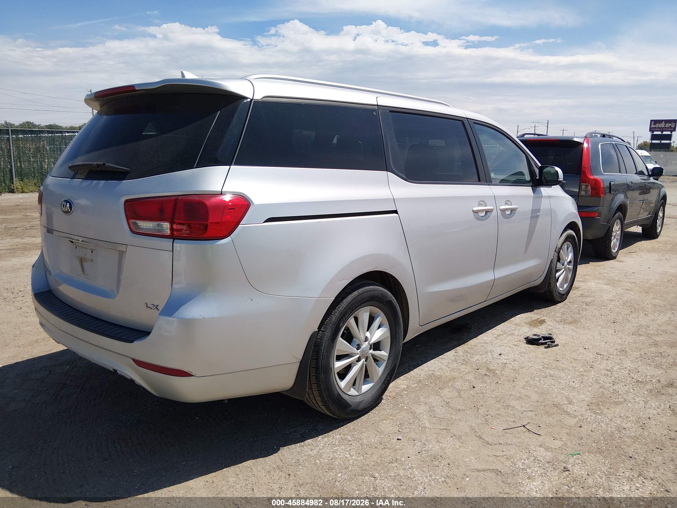 2016 Kia Sedona Lx Silver vin: KNDMB5C12G6142726