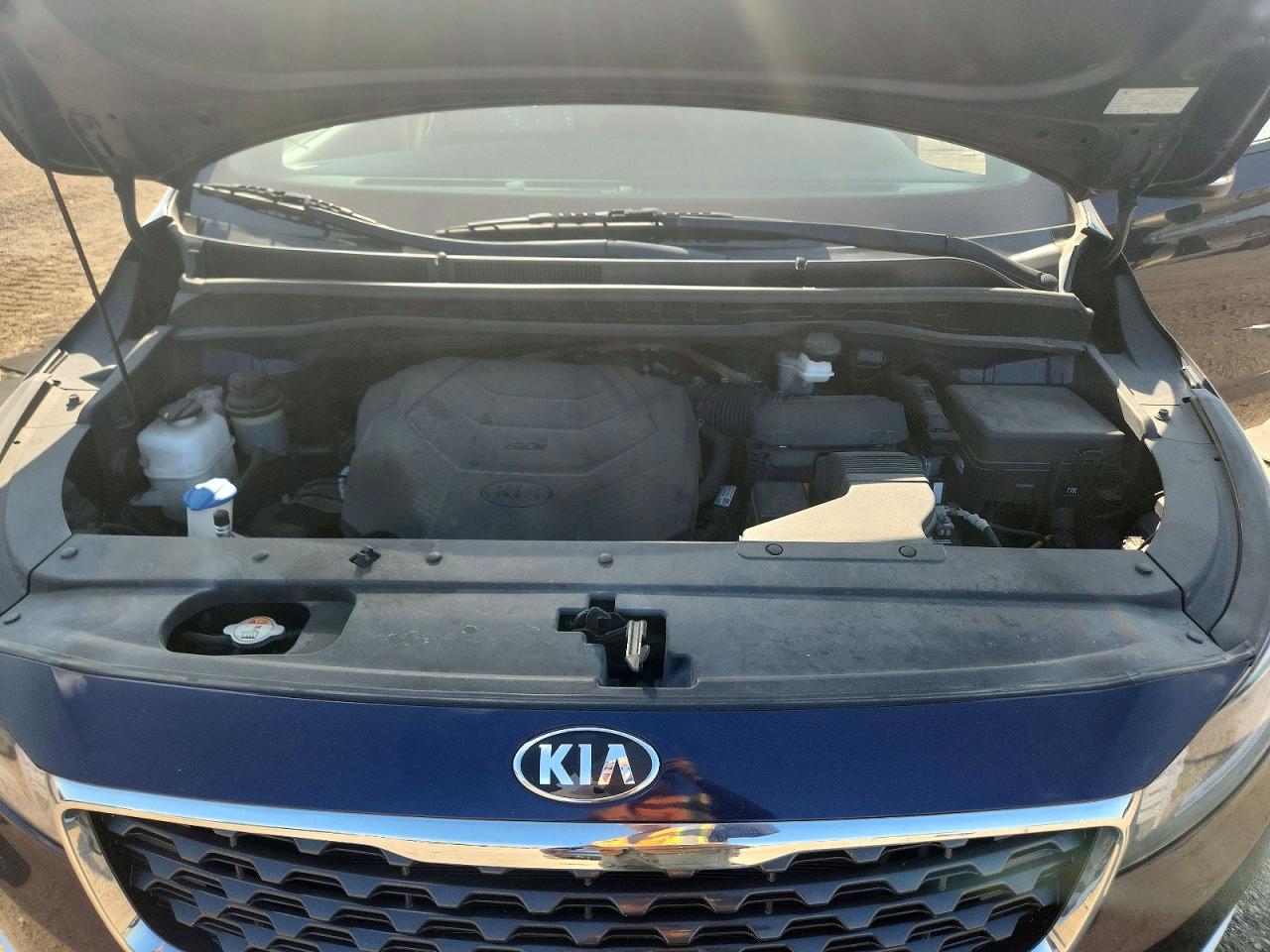 2019 Kia Sedona Lx Фиолетовый vin: KNDMB5C12K6526062