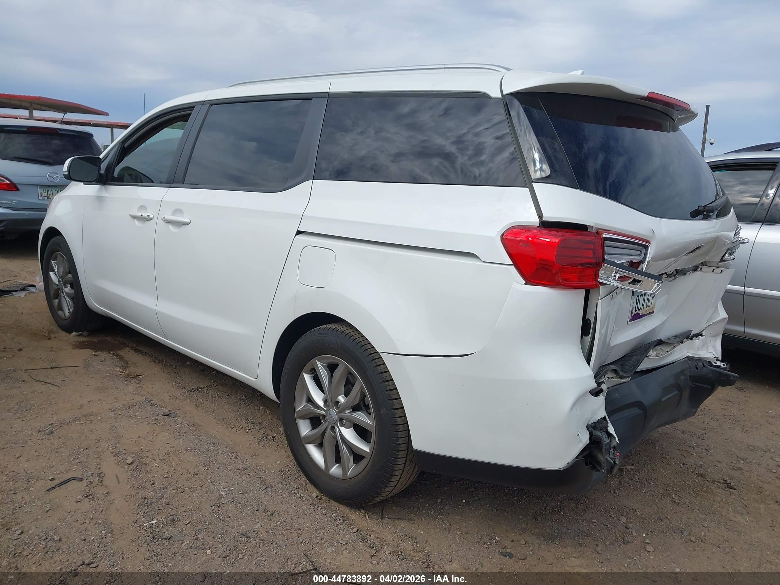 2021 Kia Sedona Ex White vin: KNDMB5C12M6675235