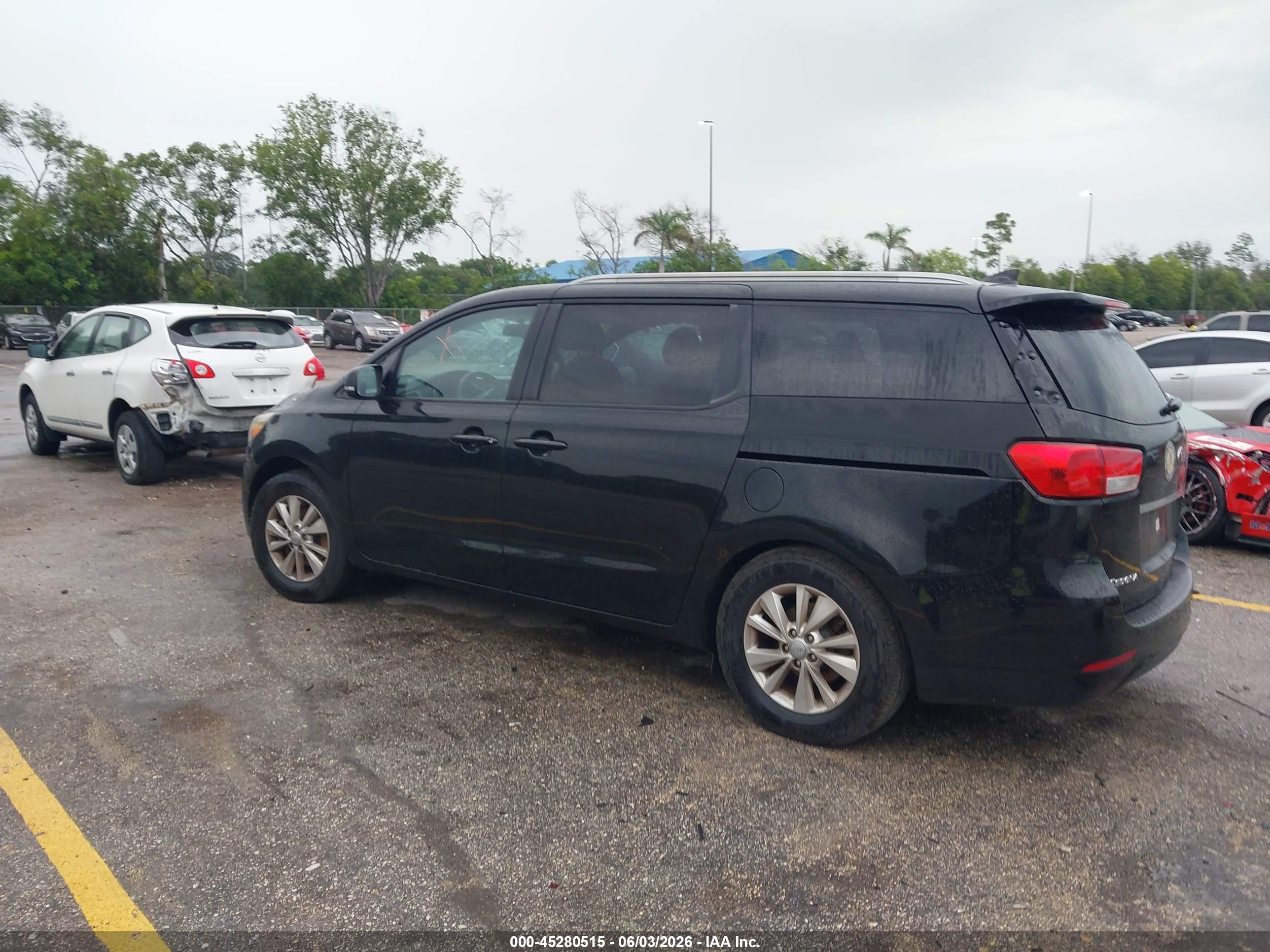 2015 Kia Sedona Lx Black vin: KNDMB5C13F6042617