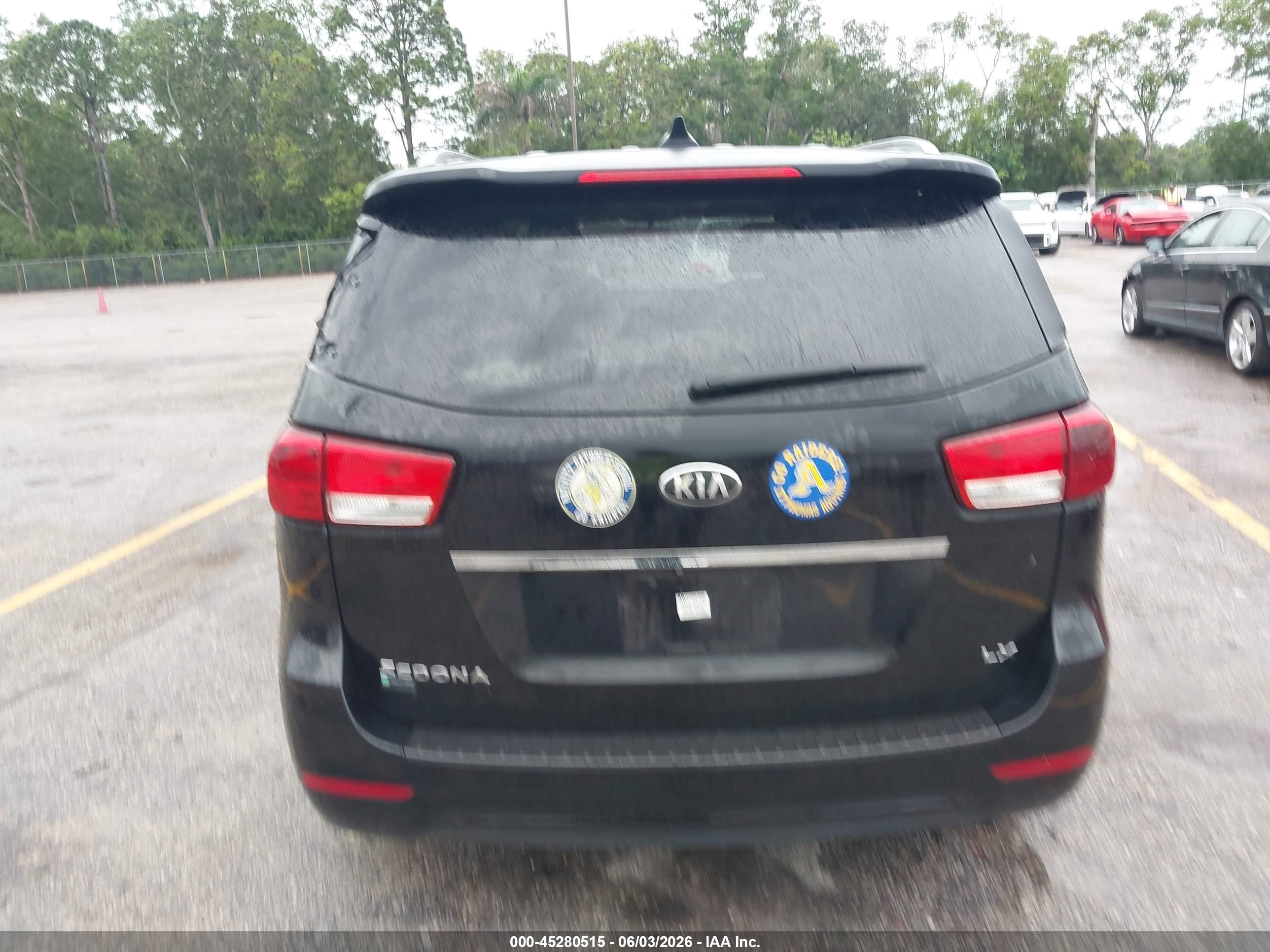 2015 Kia Sedona Lx Black vin: KNDMB5C13F6042617