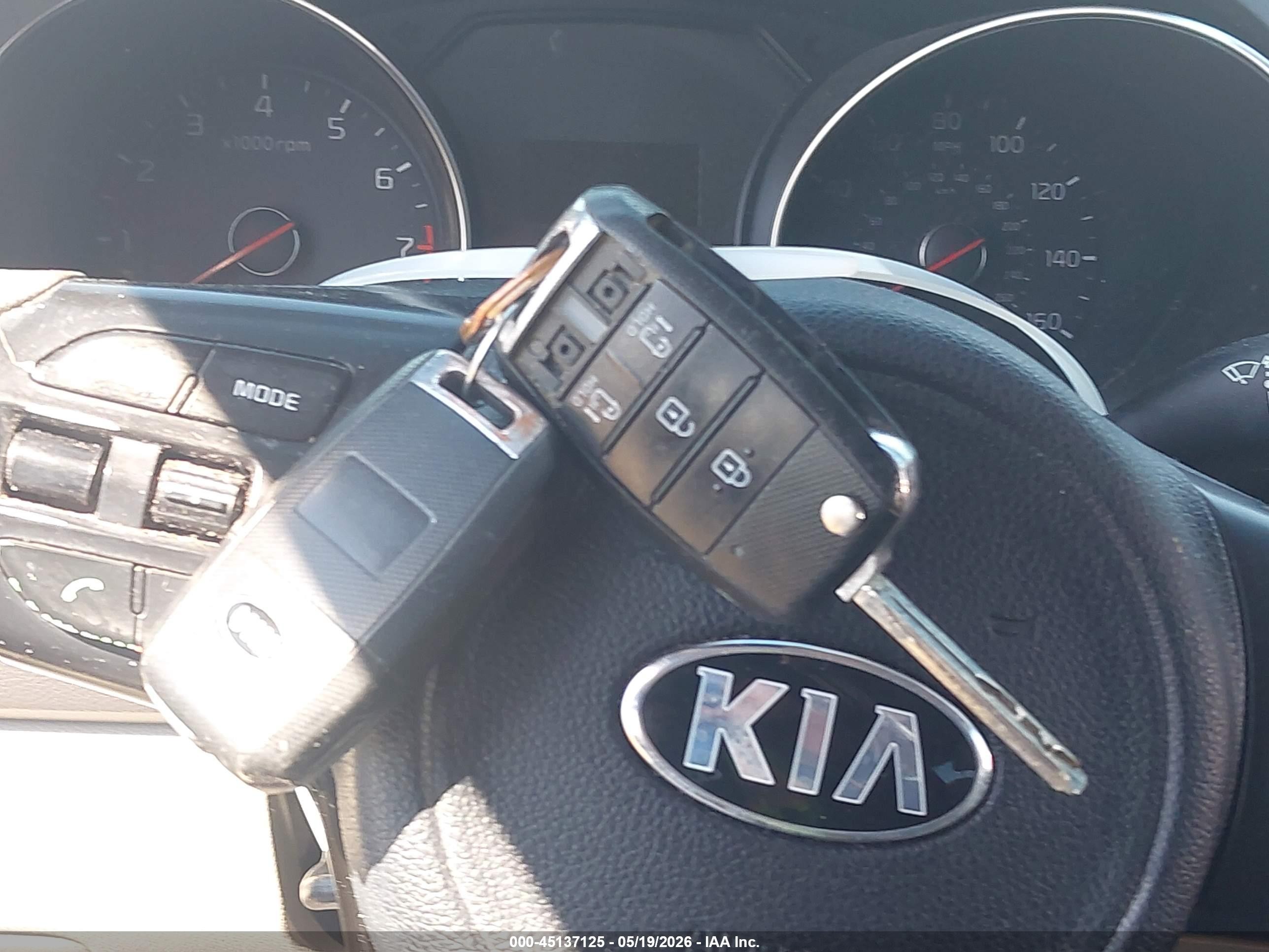 2015 Kia Sedona Lx Gray vin: KNDMB5C13F6047817