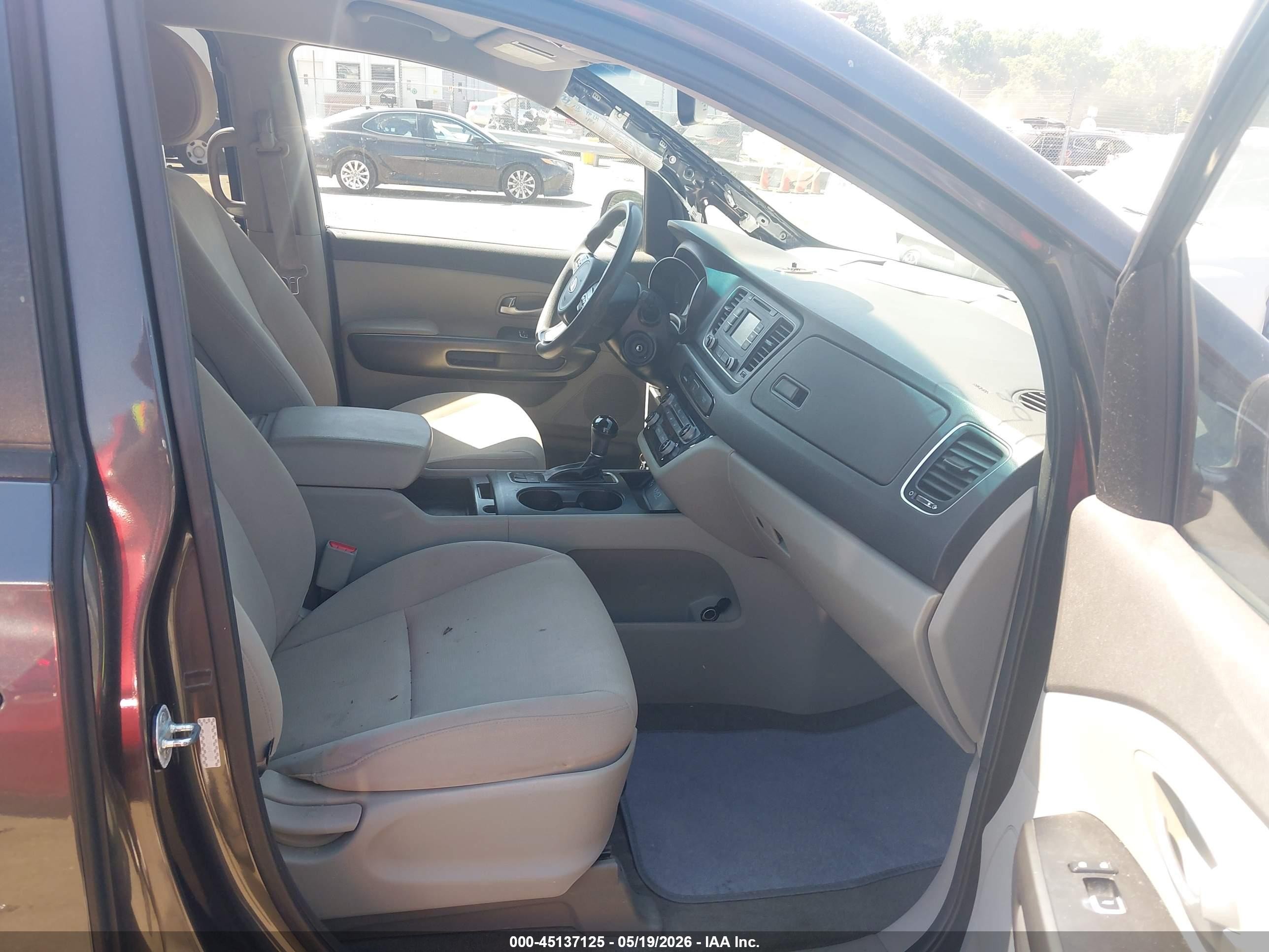 2015 Kia Sedona Lx Gray vin: KNDMB5C13F6047817