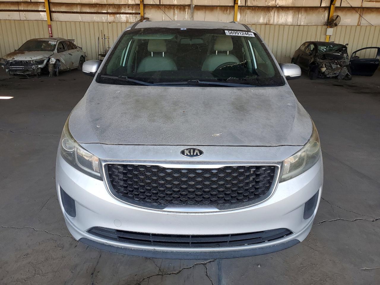 2015 Kia Sedona Lx Silver vin: KNDMB5C13F6073687