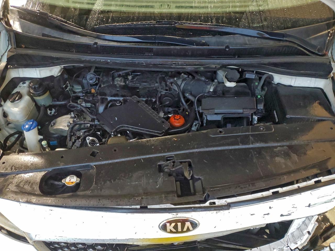 2015 Kia Sedona Lx White vin: KNDMB5C14F6033795