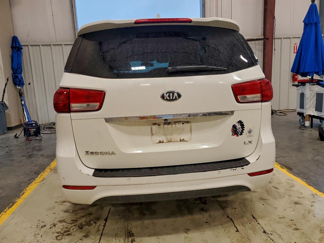 2015 Kia Sedona Lx White vin: KNDMB5C14F6033795