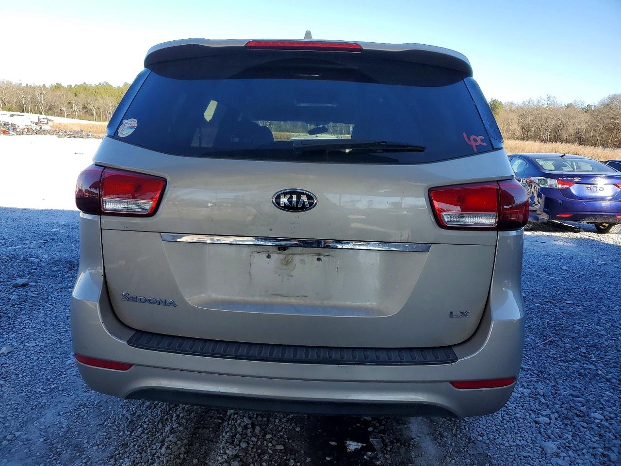 2015 Kia Sedona Lx Beige vin: KNDMB5C14F6055005