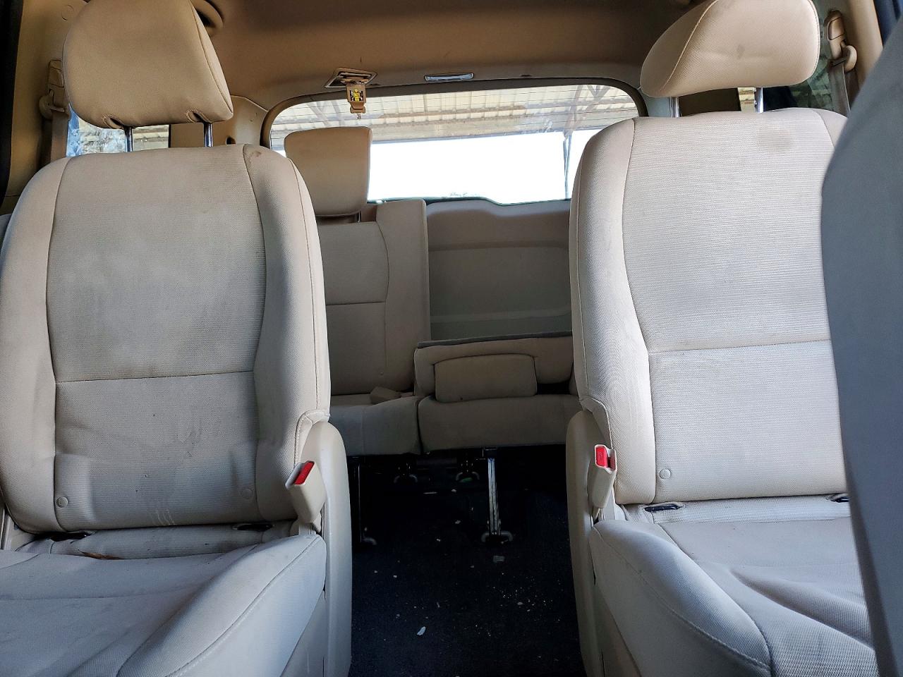2015 Kia Sedona Lx Beige vin: KNDMB5C14F6055005