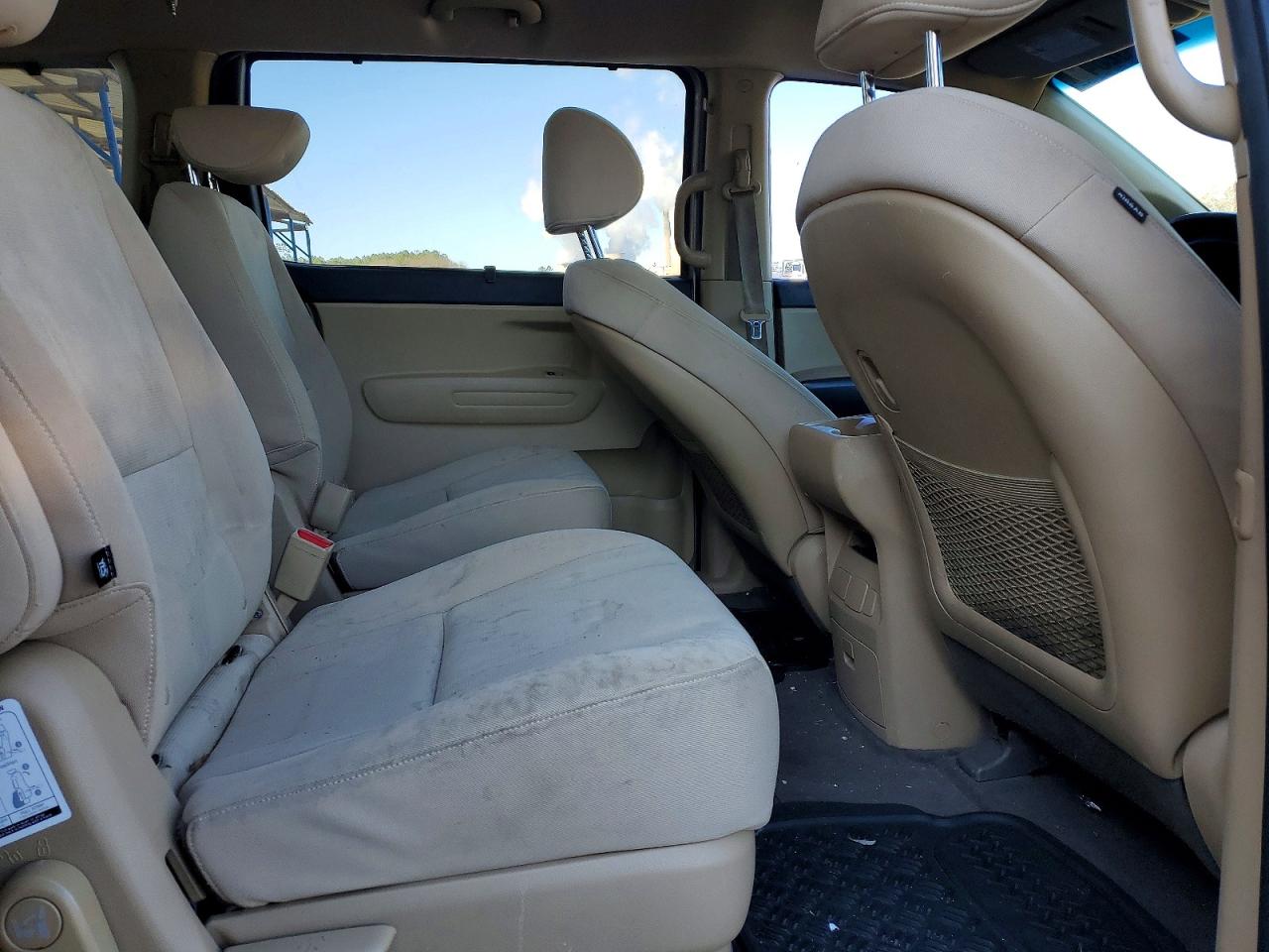 2015 Kia Sedona Lx Beige vin: KNDMB5C14F6055005