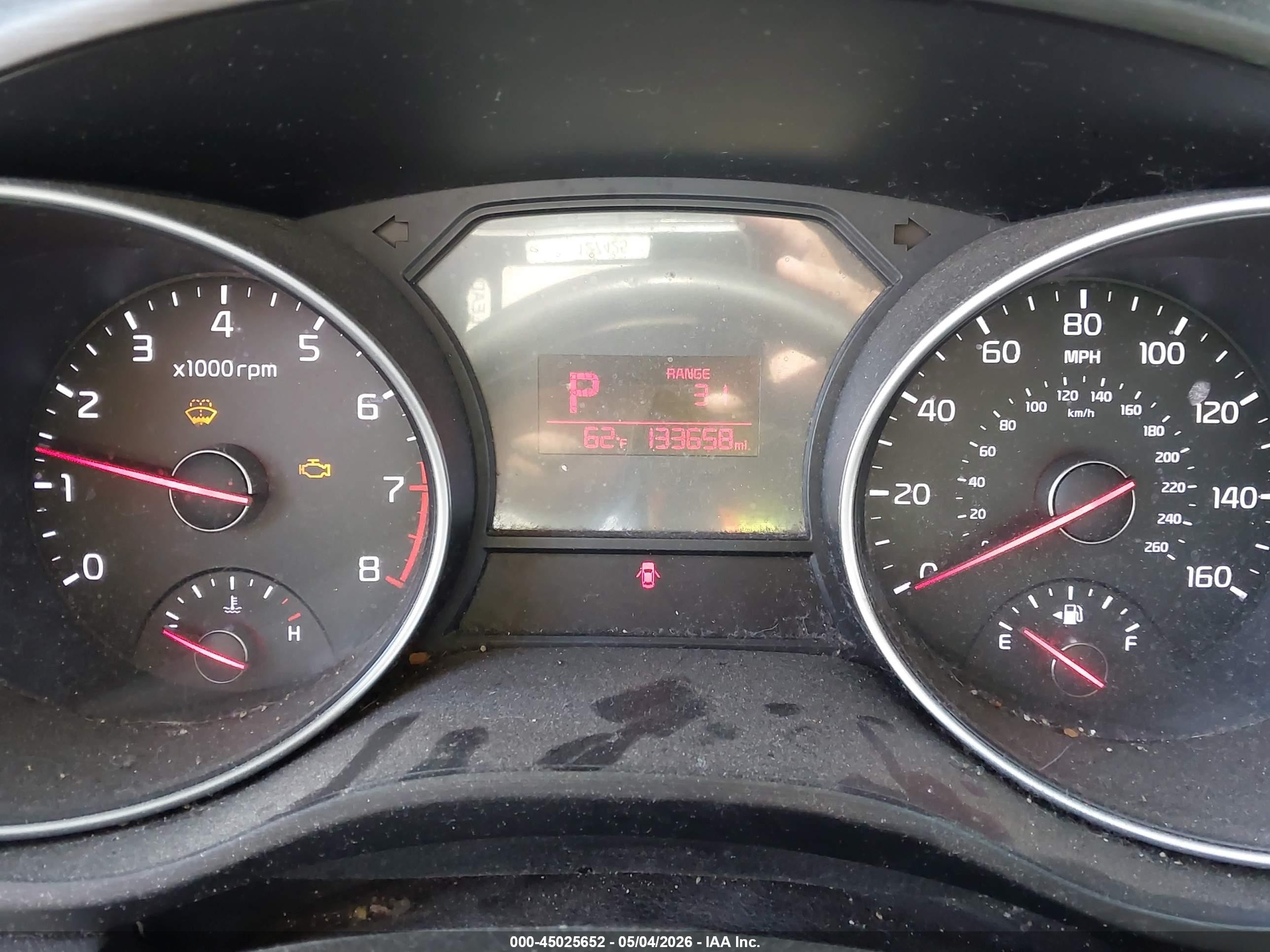 2015 Kia Sedona Lx Silver vin: KNDMB5C14F6076100