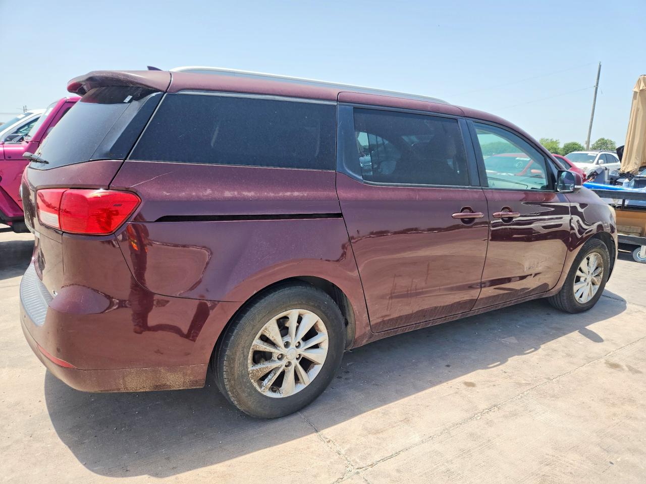 2015 Kia Sedona Lx Burgundy vin: KNDMB5C15F6028962