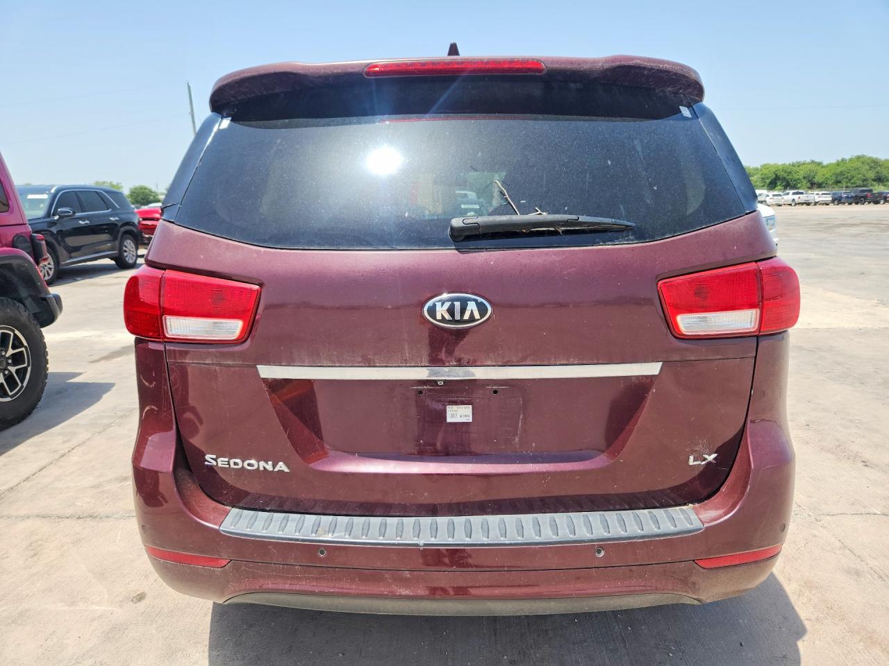 2015 Kia Sedona Lx Burgundy vin: KNDMB5C15F6028962