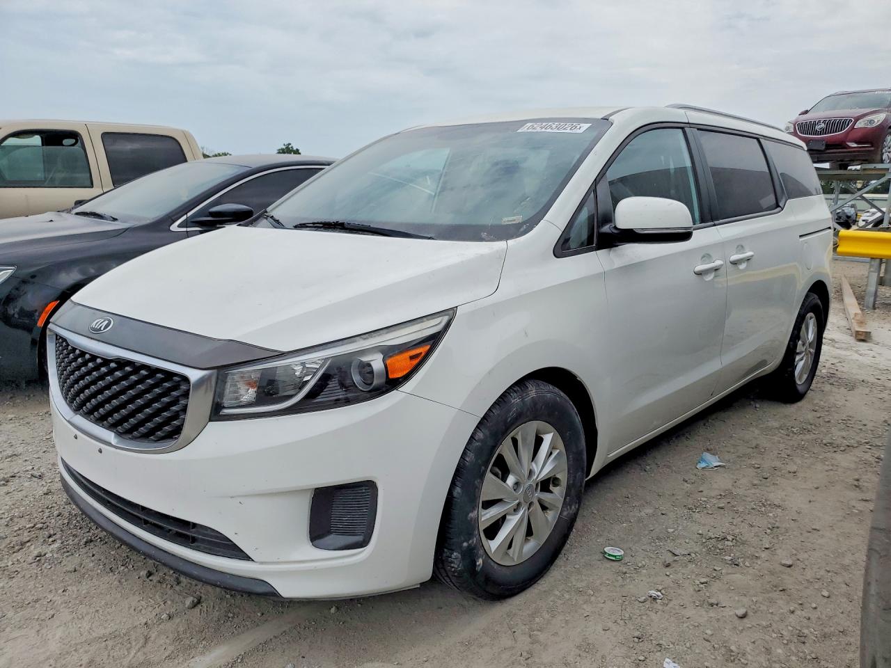 2015 Kia Sedona Lx White vin: KNDMB5C15F6038813