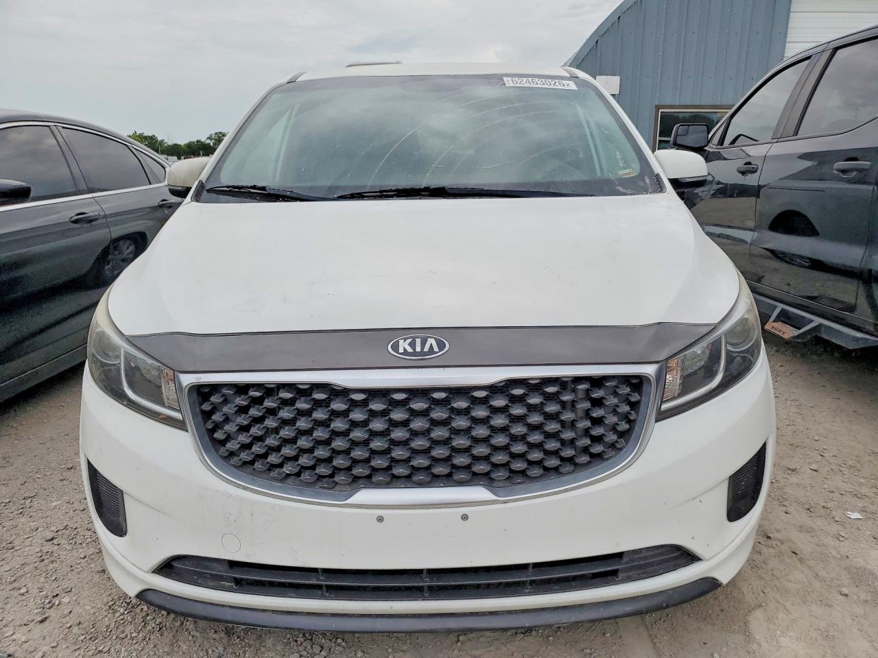 2015 Kia Sedona Lx Белый vin: KNDMB5C15F6038813