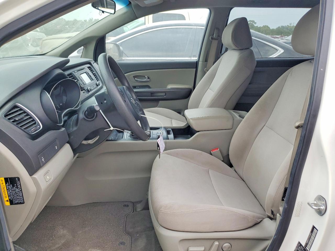 2015 Kia Sedona Lx Белый vin: KNDMB5C15F6038813