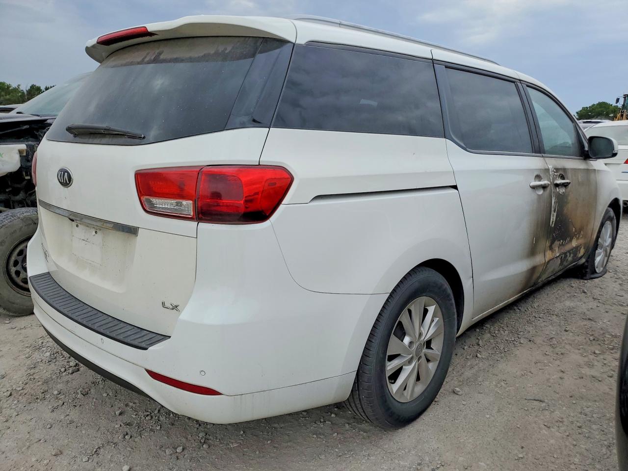2015 Kia Sedona Lx Белый vin: KNDMB5C15F6038813
