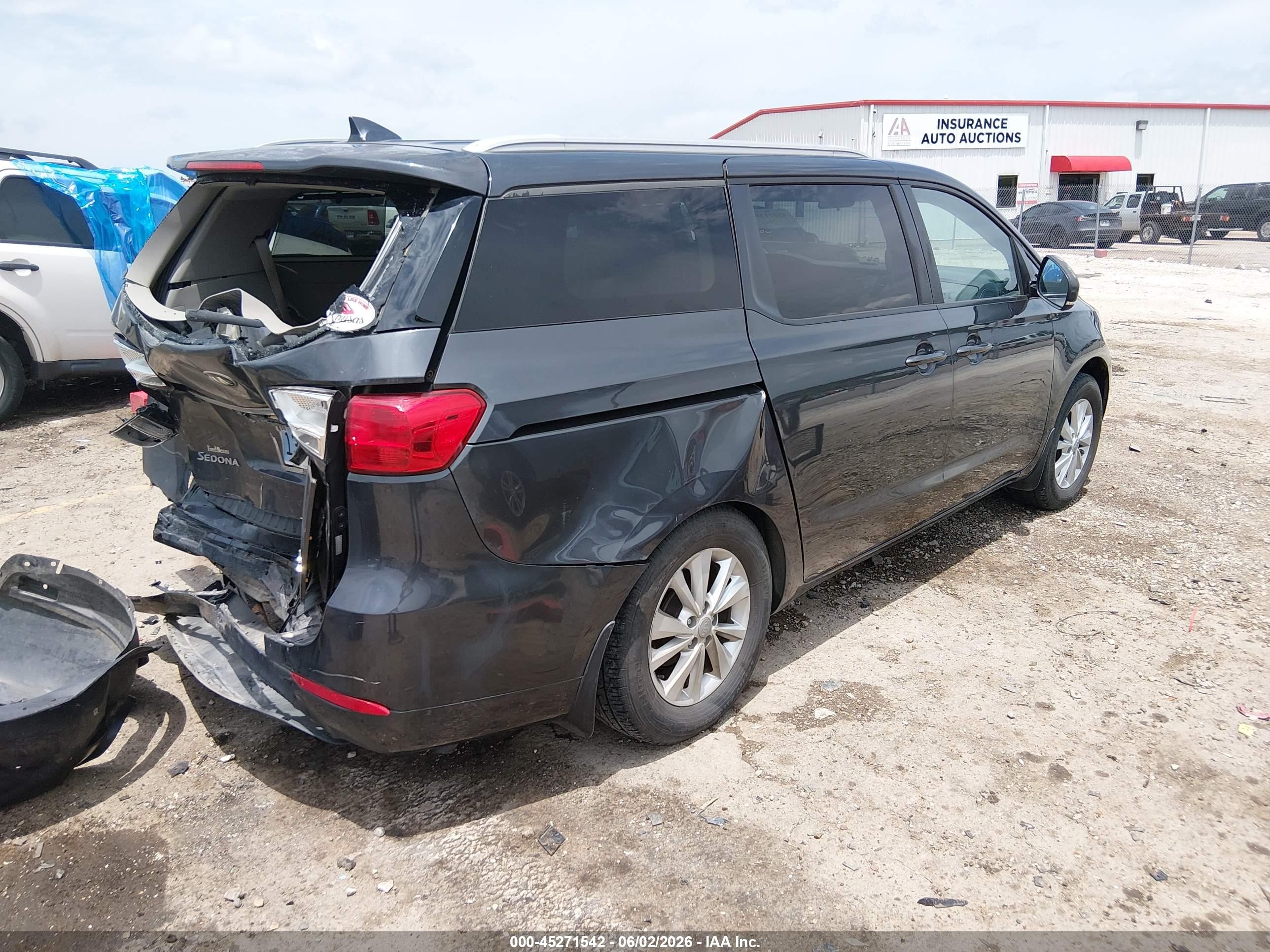 2015 Kia Sedona Lx Gray vin: KNDMB5C15F6071925
