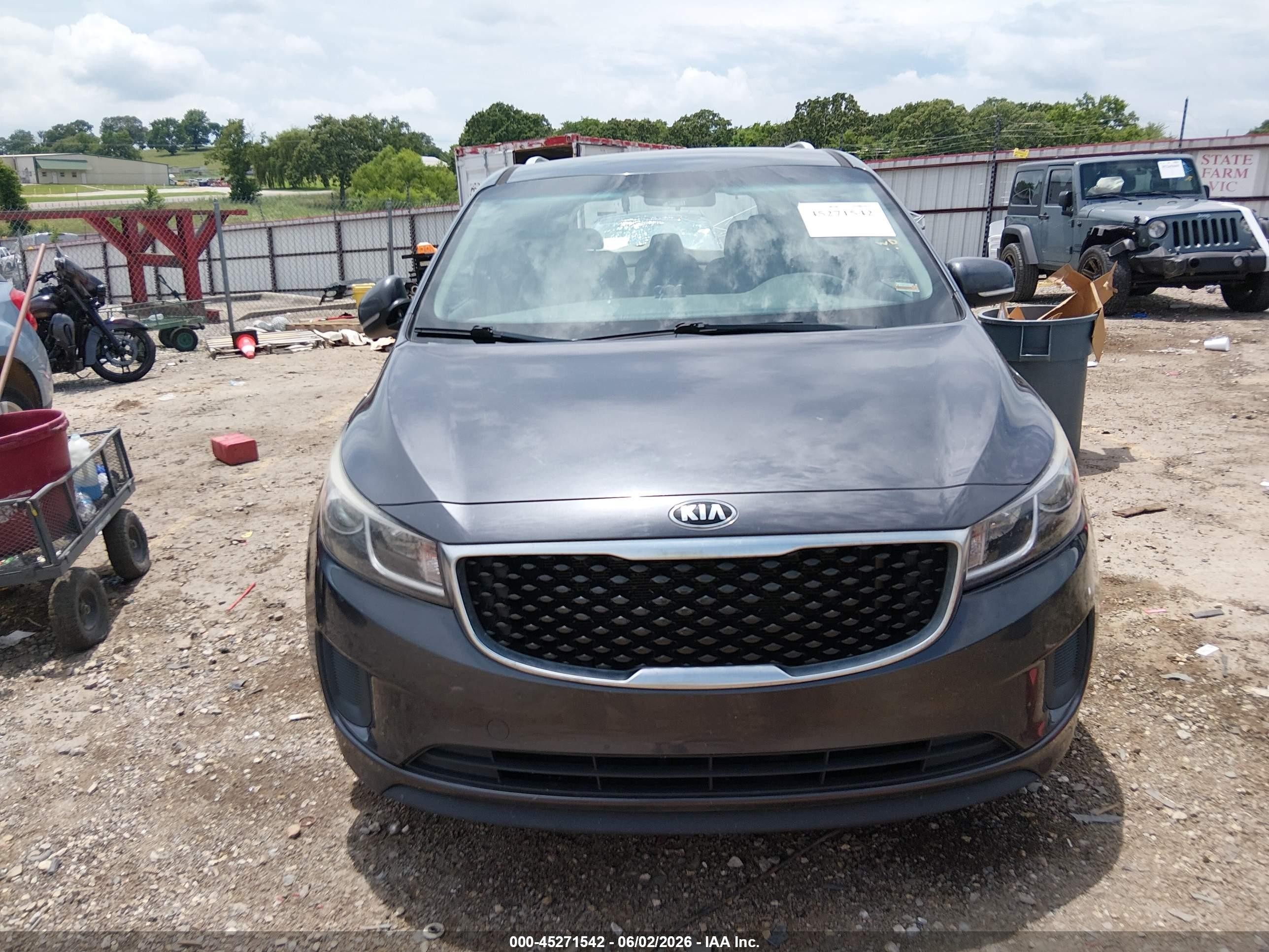 2015 Kia Sedona Lx Gray vin: KNDMB5C15F6071925