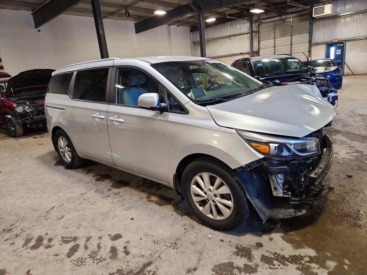 2016 Kia Sedona Lx Кремовый vin: KNDMB5C15G6162937
