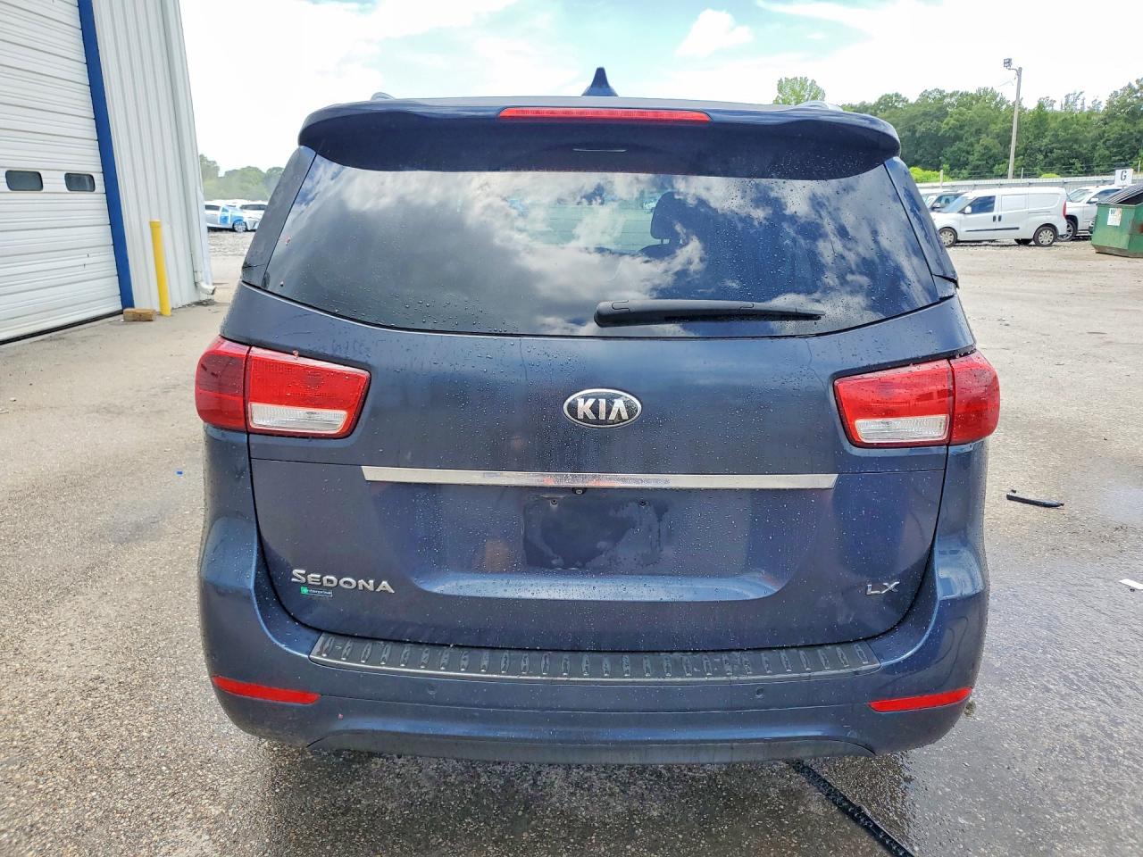 2015 Kia Sedona Lx Blue vin: KNDMB5C16F6033166