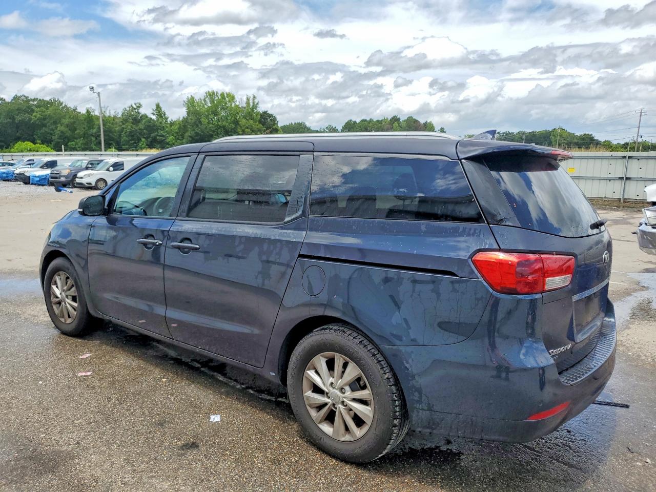 2015 Kia Sedona Lx Blue vin: KNDMB5C16F6033166