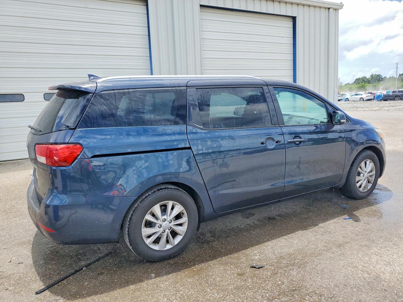 2015 Kia Sedona Lx Blue vin: KNDMB5C16F6033166